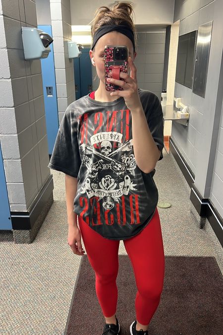 These red leggings are SO good!

#LTKActive #LTKFitness