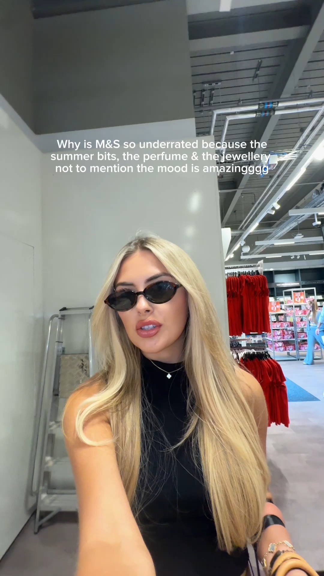 MARKS AND SPENCERS SHOPPING VLOG !! 

#LTKbeauty #LTKstyletip #LTKuk