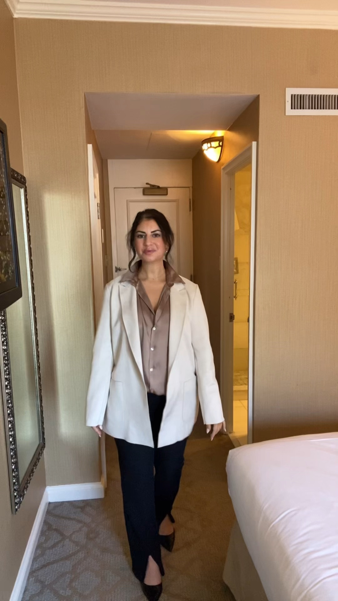 Corporate OOTD
shirt is Zara 

#corporatestyle #workstyle #ootd

#LTKStyleTip #LTKWorkwear