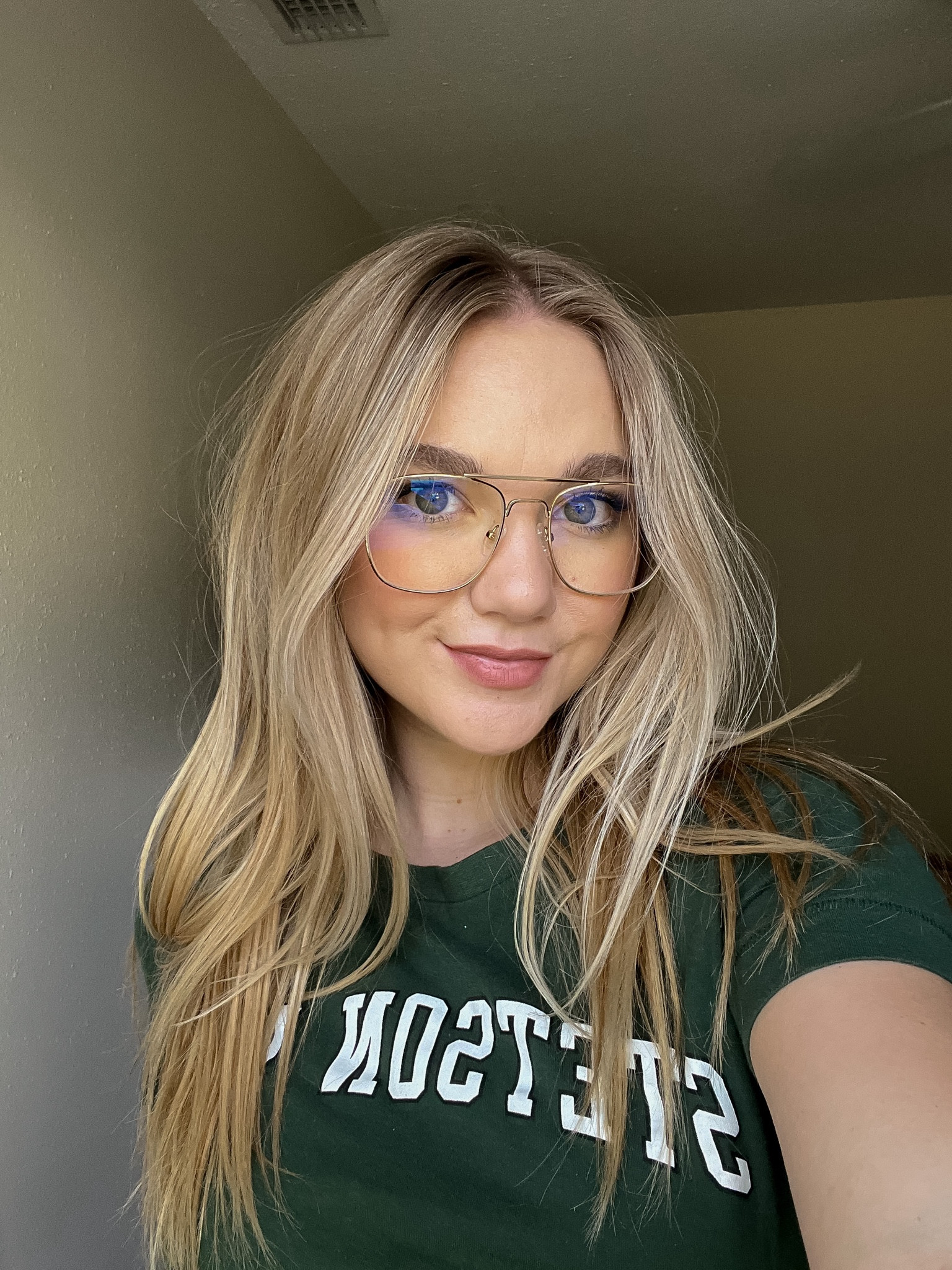 The best blue light glasses out there 

#LTKworkwear #LTKfindsunder50 #LTKGiftGuide