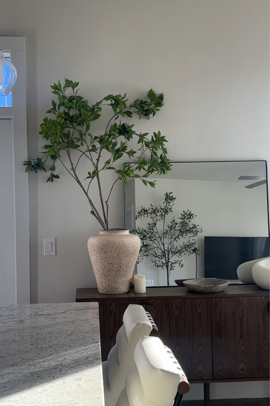 The most beautiful, realistic faux branches from @afloral 🌱

#LTKHome