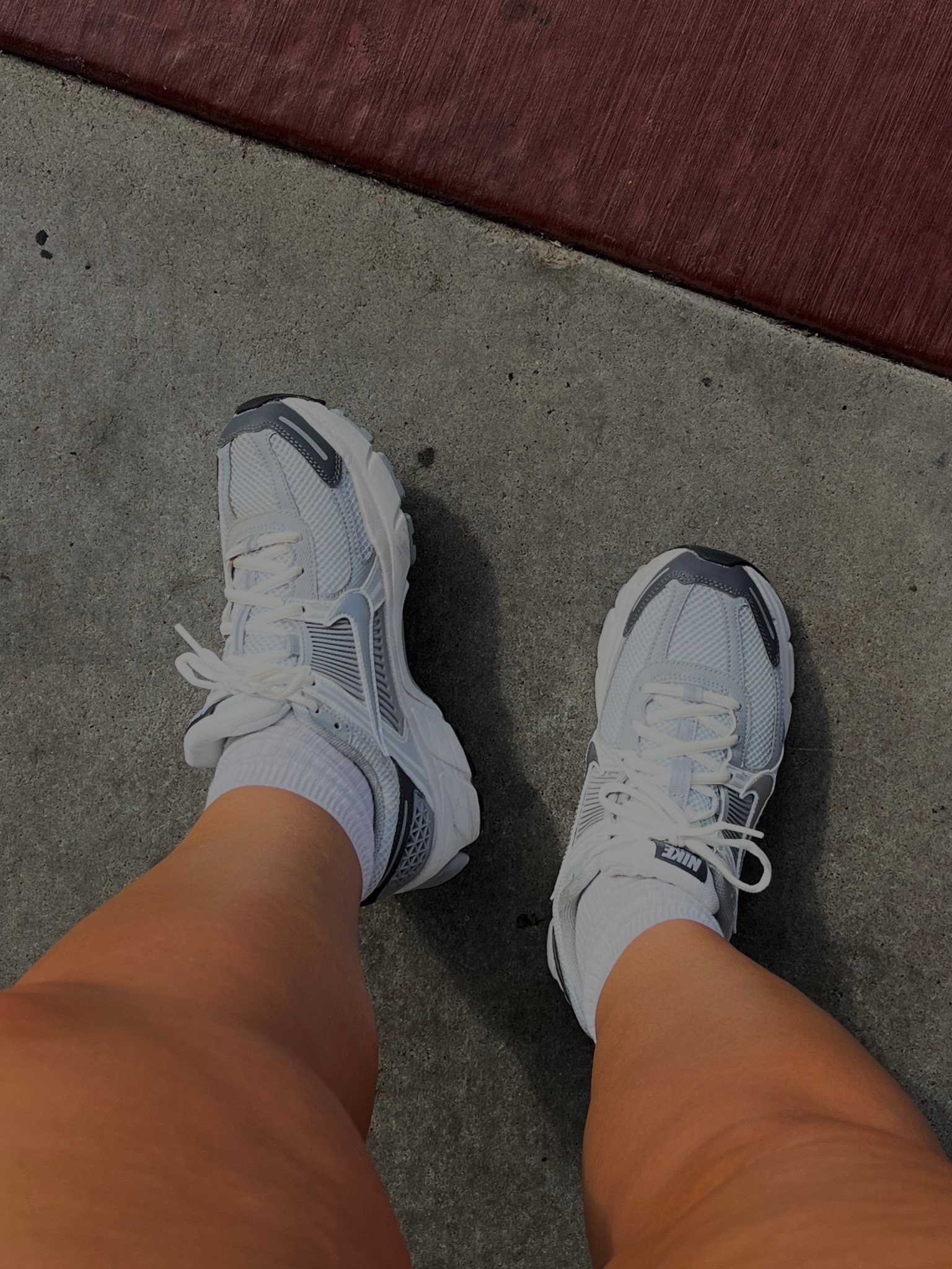Trendy, comfy, & cuhuuute. 🤌🏼
👟 Nike Zoom Vomero 5
✨ I wear a 71/2 W so I grabbed a 5.5 Y. 

#LTKShoeCrush #LTKBacktoSchool #LTKActive