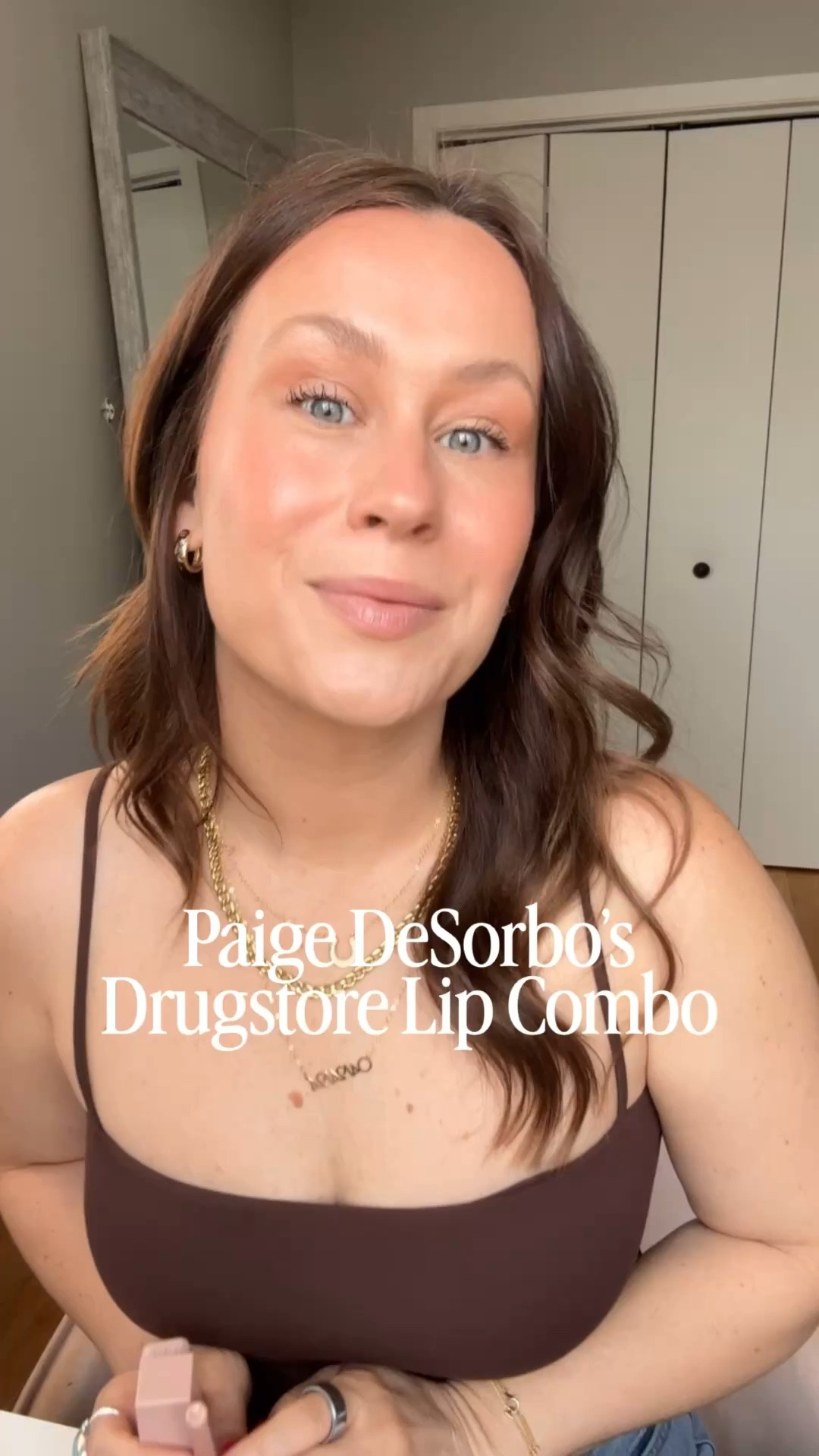 I posted this on tt, it’s the drugstore lip combo that Paige Desorbo wore to the devil wears Prada premiere!

Lipliner: big lift
Lipstick: upstate satin
Lip gloss: gummy bear 

#lipcombo #drugstoremakeup 

#LTKSaleAlert #LTKgrwm #LTKBeauty