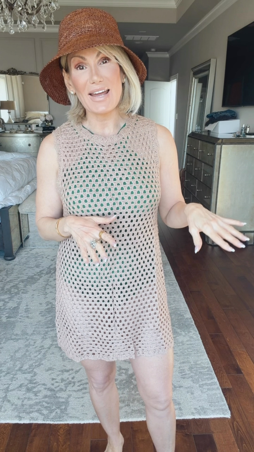  #beachtobar #crochetcoverup #coverup #resortwear #summerstyle #under25

#LTKSaleAlert #LTKSeasonal #LTKActive