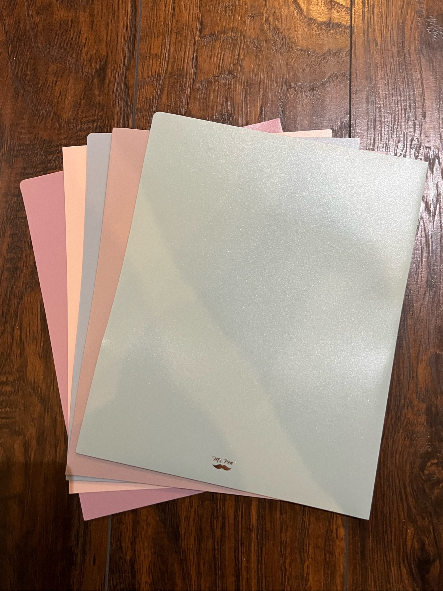 Mr. Pen pocket folders #school #schoolsupplies #student #teacher

#LTKSeasonal #LTKBacktoSchool #LTKFind