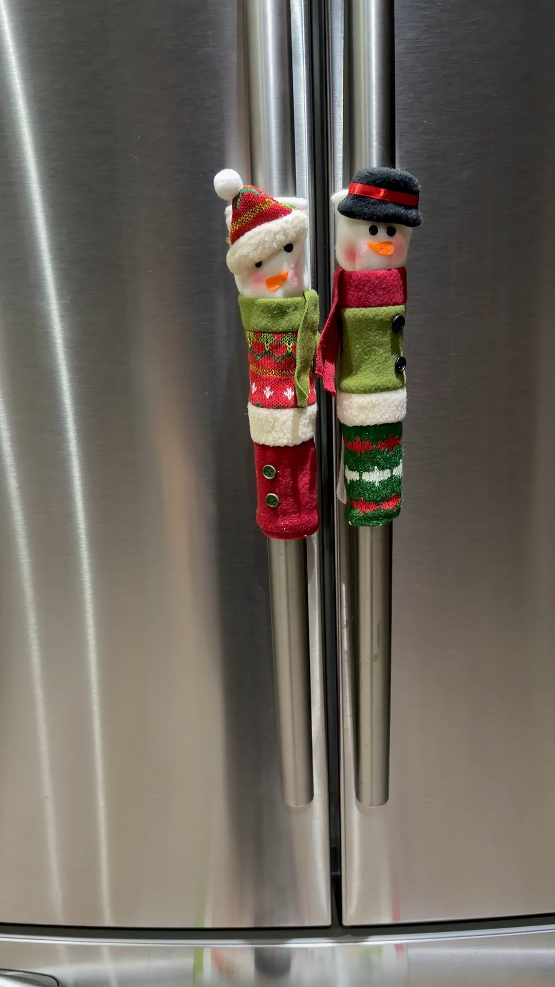 How cute are these?! 

#holiday #holidaydecor #christmas #christmasdecor #homedecor #snowmen #snowman

#LTKSaleAlert #LTKCyberWeek #LTKHoliday