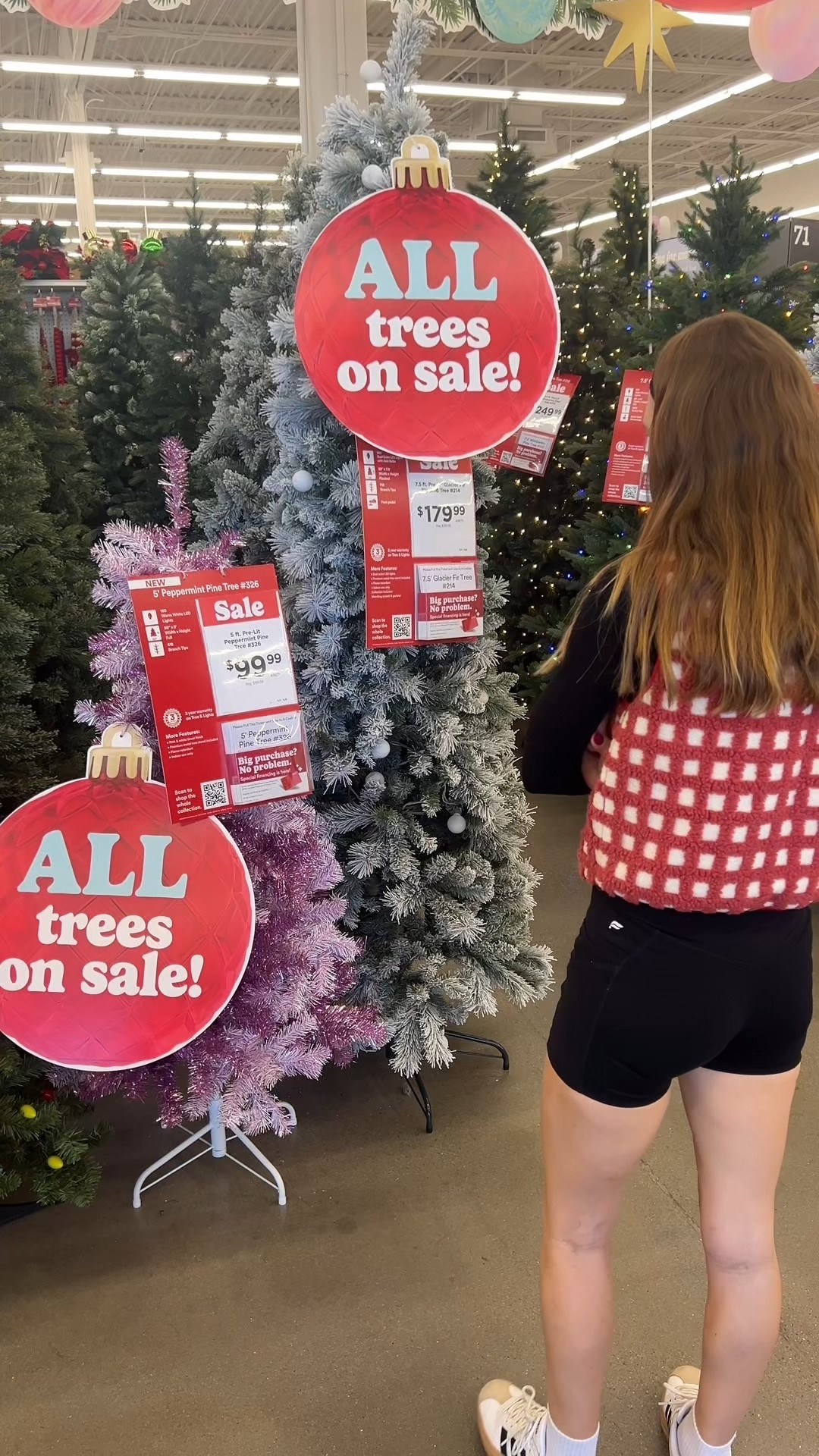 Pink Christmas decor 

#LTKHoliday #LTKSeasonal