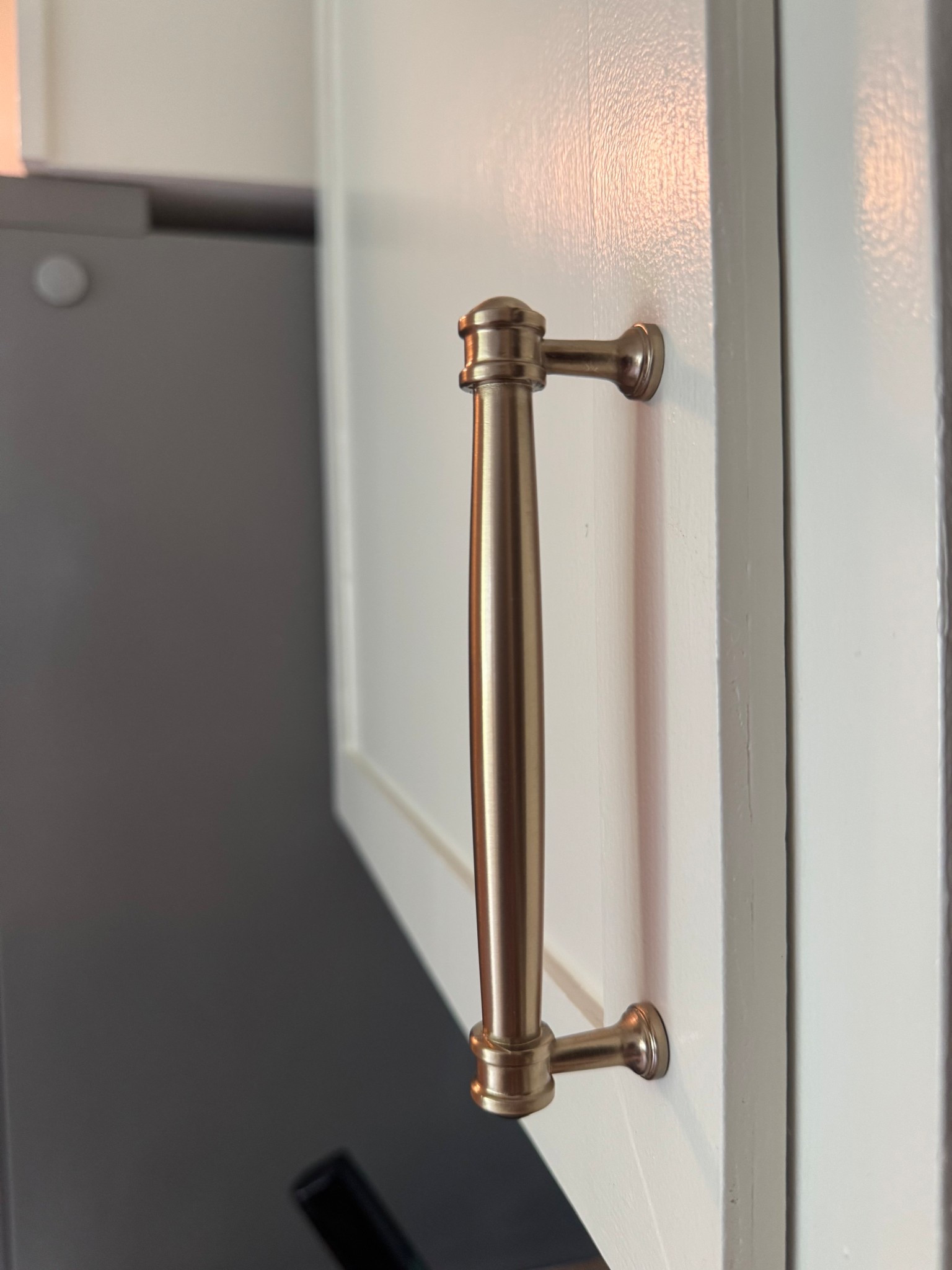 Cabinet Pulls and Knobs 