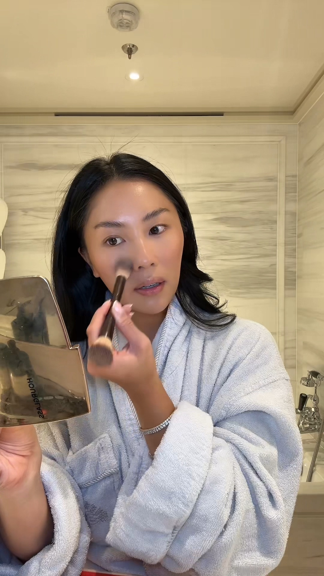 Little light and quick makeup look 

#LTKBeauty #LTKFindsUnder50 #LTKSaleAlert