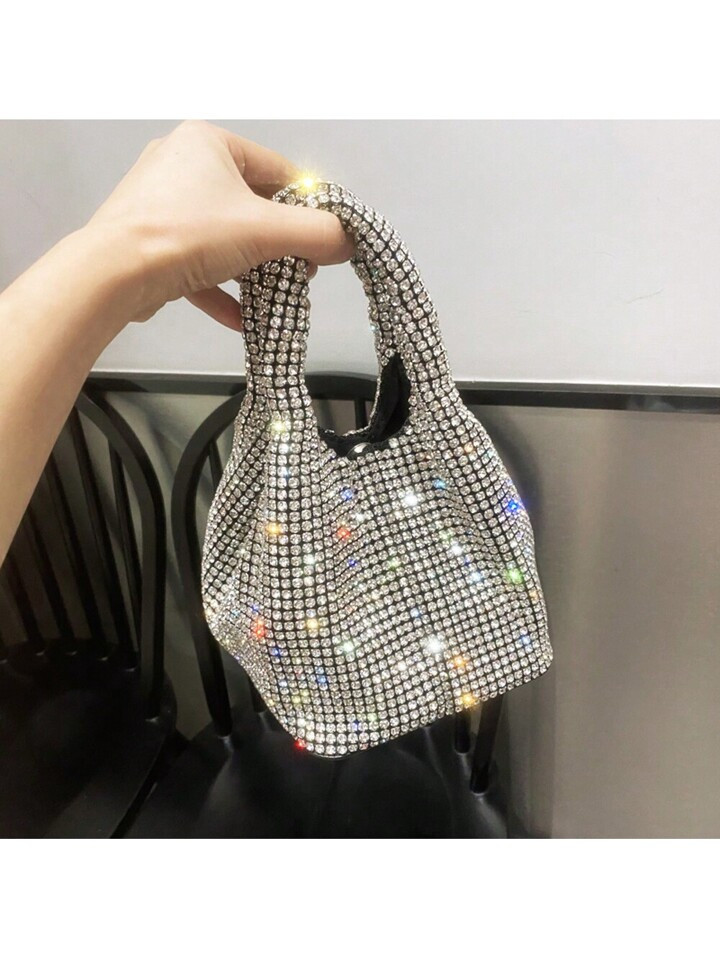 NJU Store          
          4.80
         
          Rating
         
          11
         
  ... | SHEIN