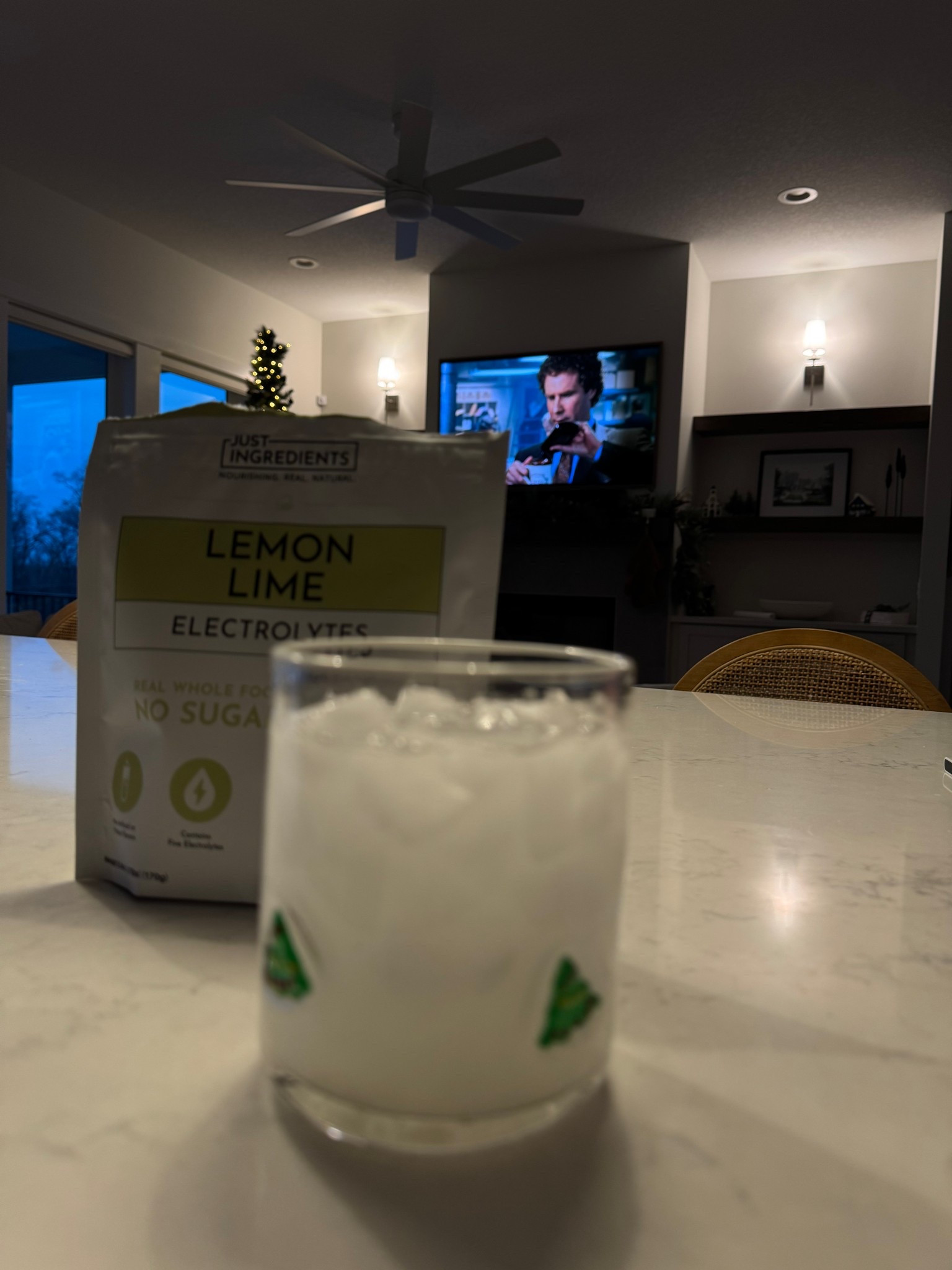 Electrolytes, Christmas cup, and elf 🎄🥤🧝

#LTKdayinmylife #LTKfitnessgoals #LTKselfcare