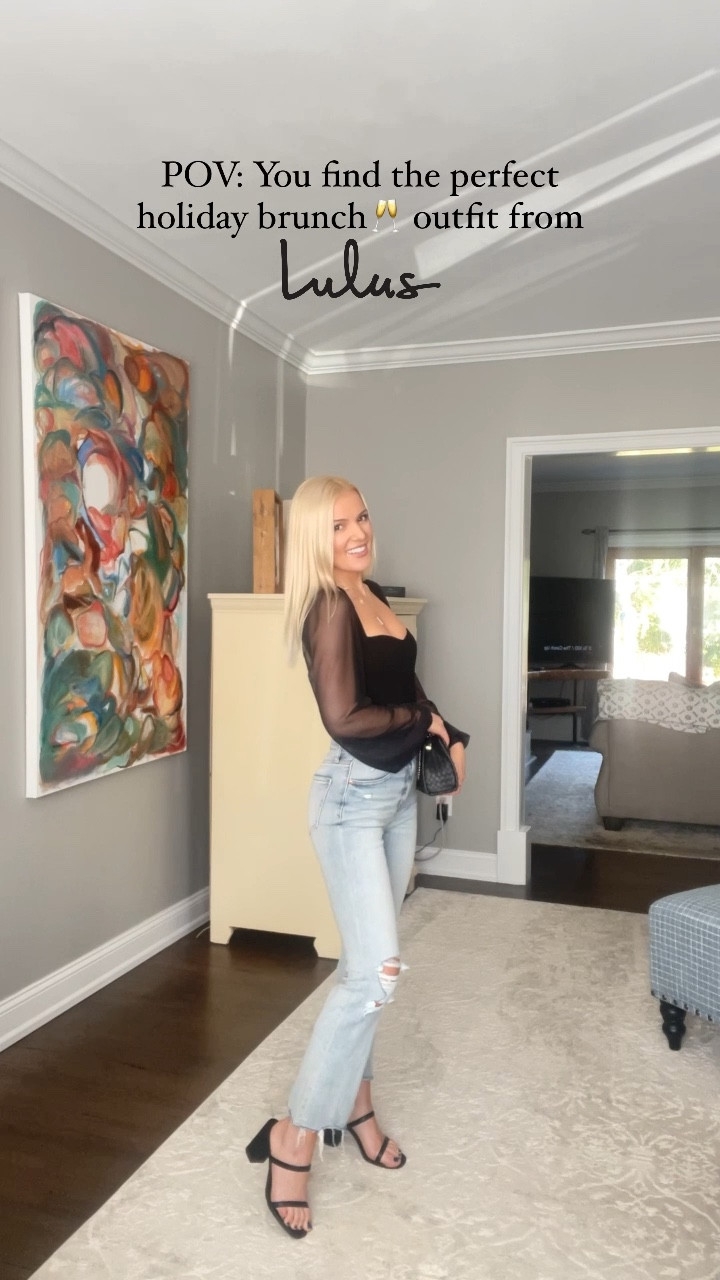 Wearing size small in the bodysuit size 24 in jeans and 7 in heels 😊