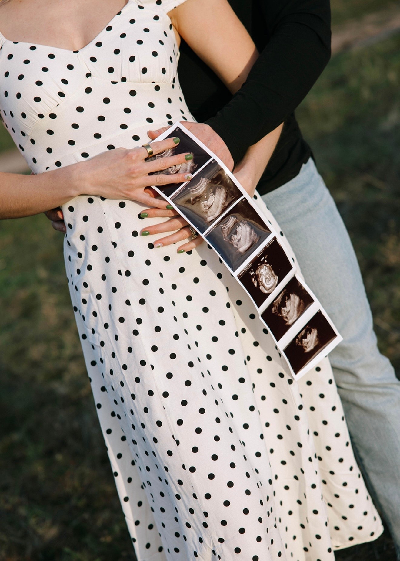 My pregnancy announcement photoshoot outfit 🤍🫶🏼

#LTKootd #LTKBump #LTKTall