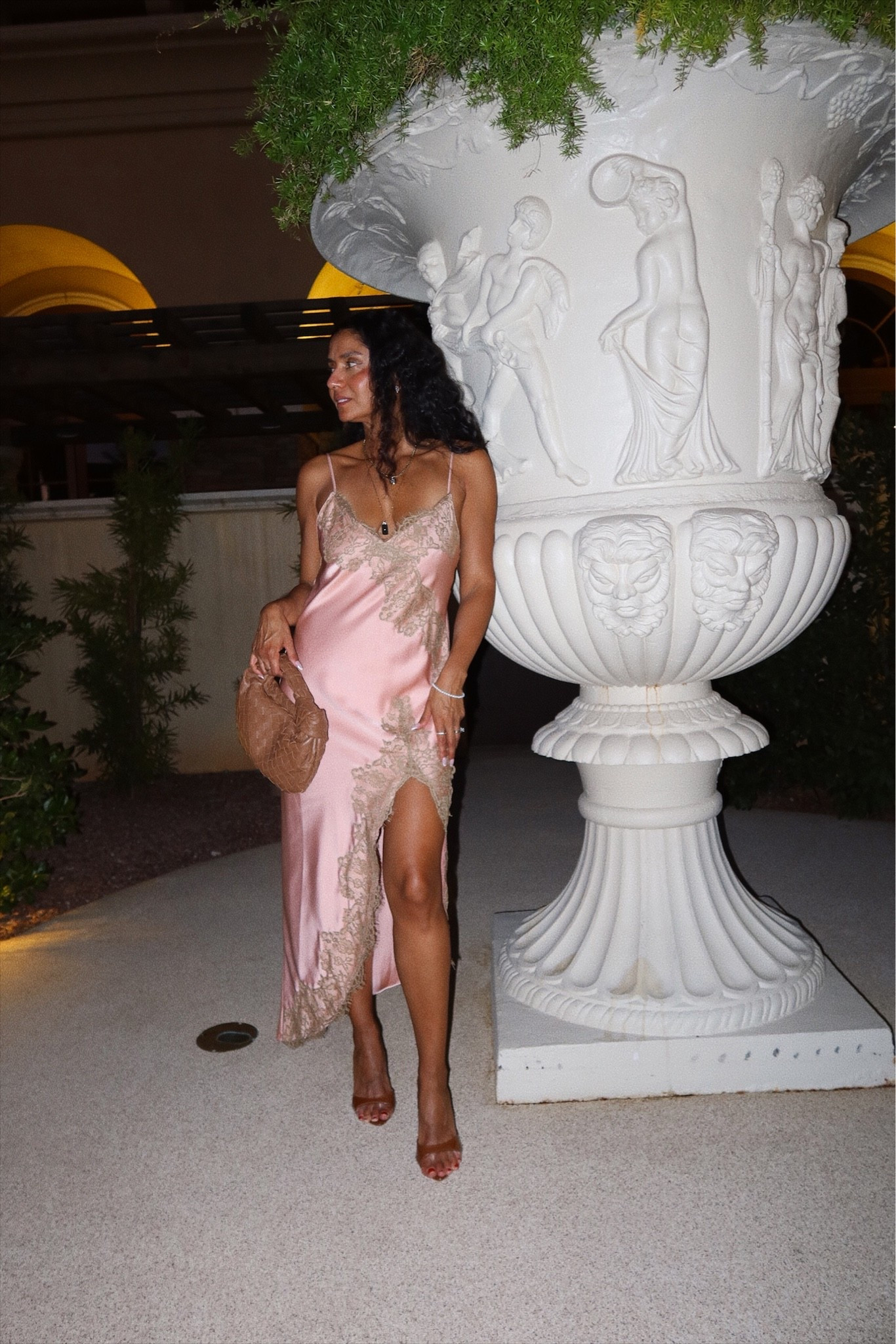 This dress is absolutely stunning! I’m wearing xs. It’s runs big so size down.