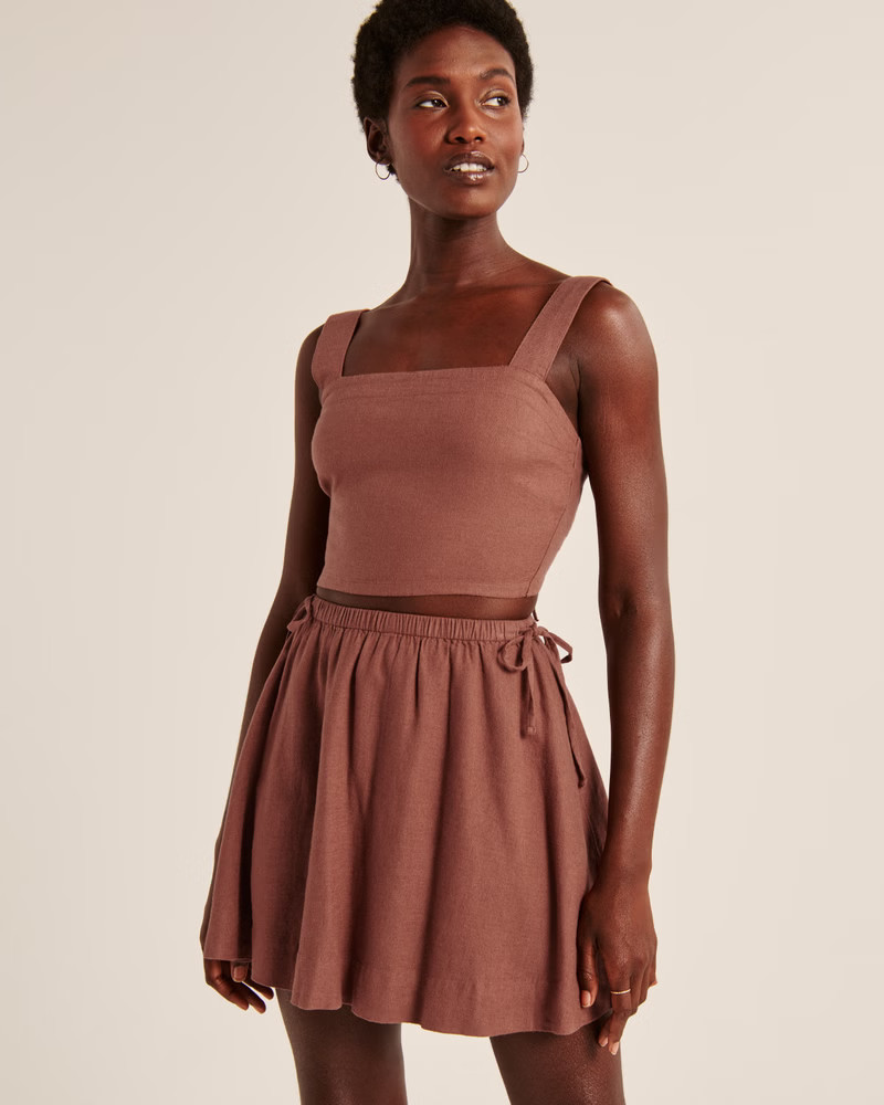 Women's Cropped Linen-Blend Top | Women's Tops | Abercrombie.com | Abercrombie & Fitch (US)