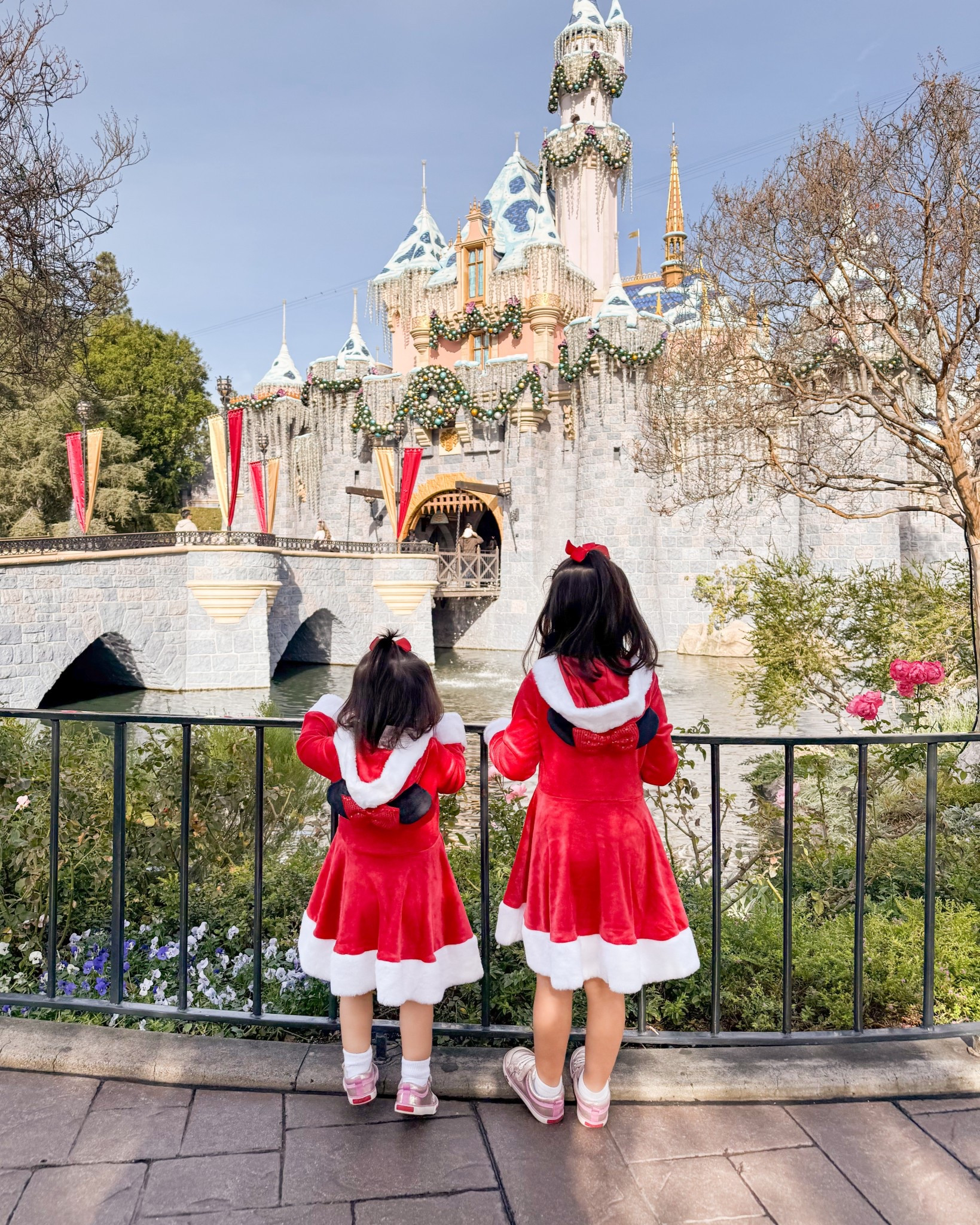 MINNIE MOUSE HOLIDAY DRESSES! 

#LTKHoliday #LTKFindsUnder50 #LTKKids