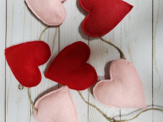 Heart Garland, Felt Heart Garland, Valentines Garland,Decorative Banner, Hearts Banner, Room Deco... | Etsy (US)