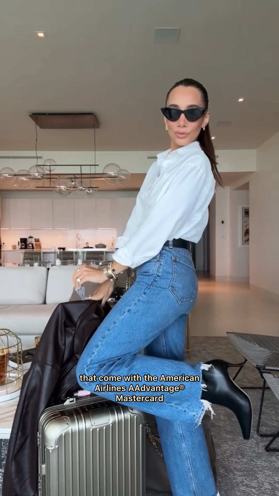 Dallas core airport look feat. My favorite jeans under $100 from Abercrombi & crisp white button down from Sezane 

#LTKFamily #LTKFindsUnder100 #LTKStyleTip