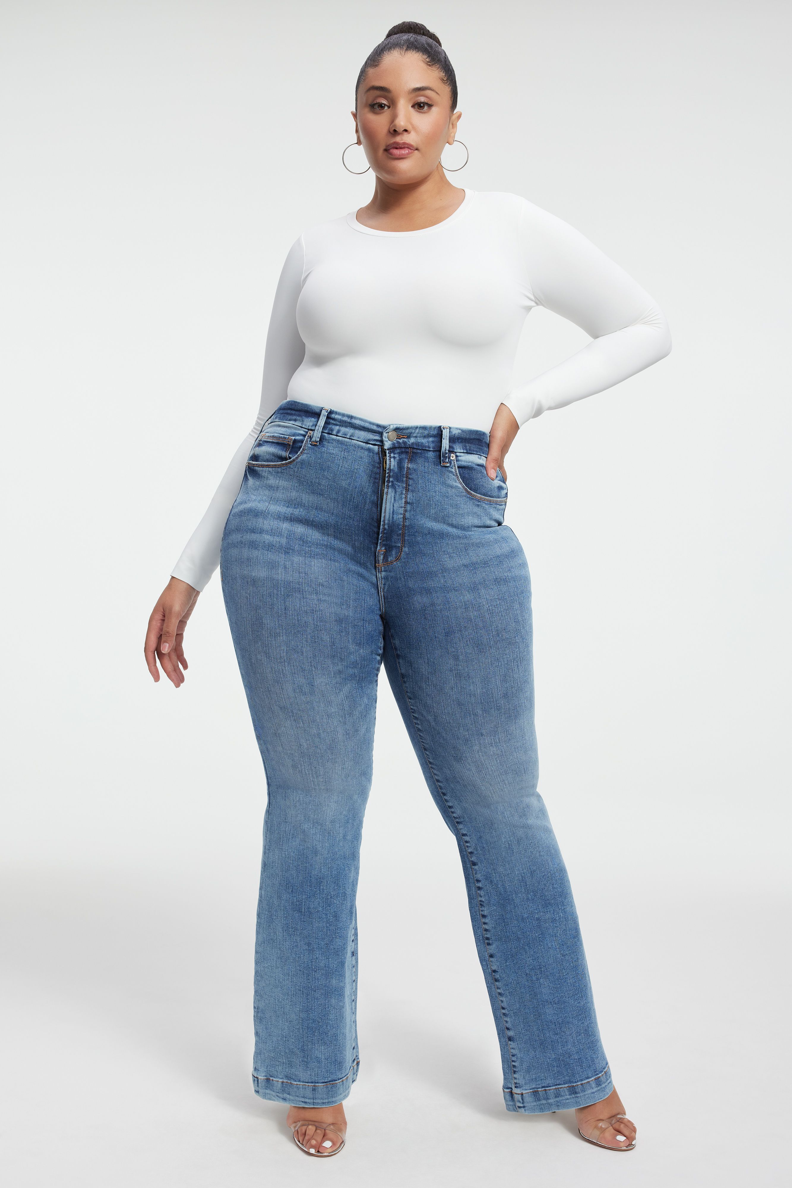 GOOD LEGS FLARE JEANS | INDIGO445 | Good American