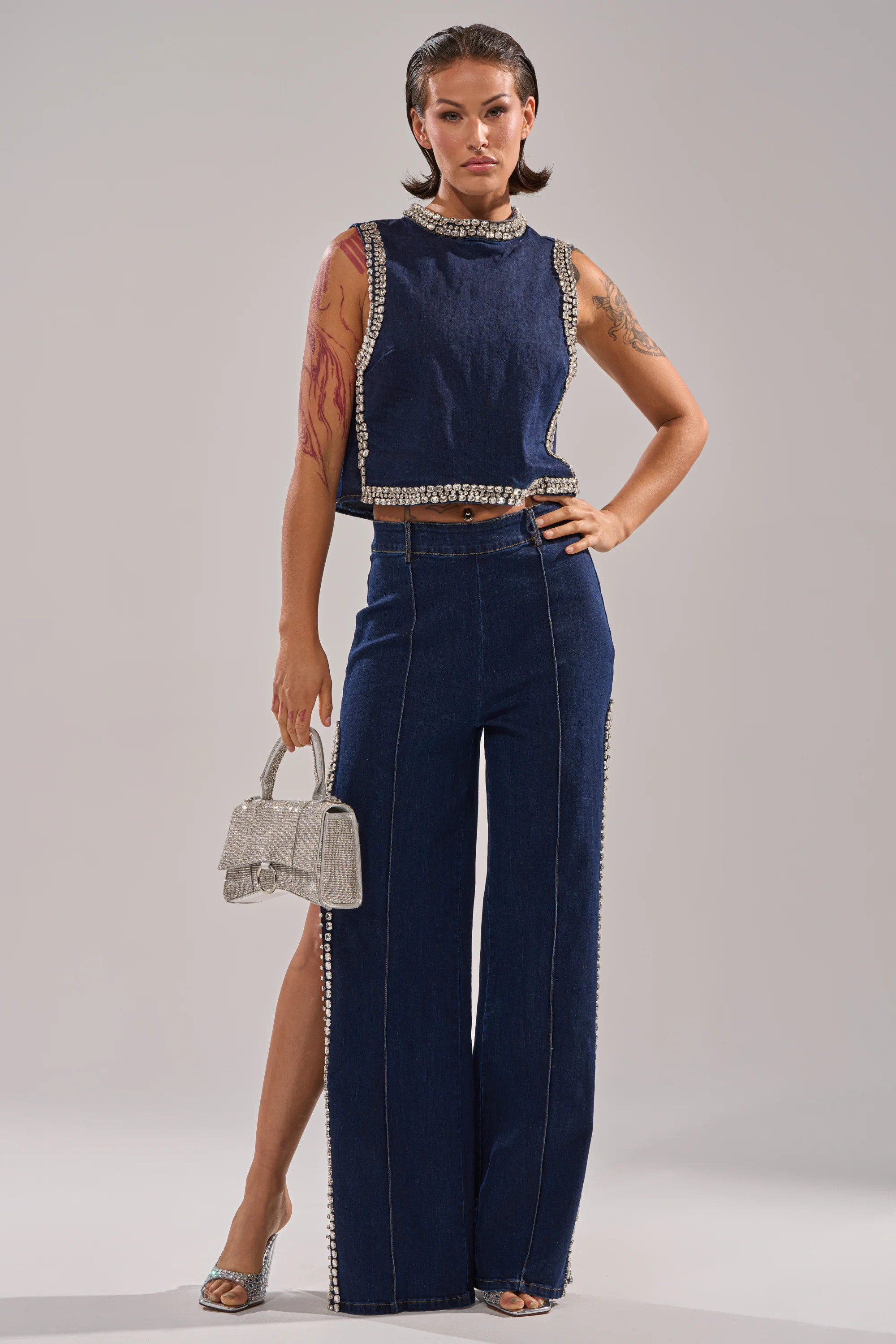 POPPIN OUT RHINESTONE DENIM PANT IN DARK WASH DENIM | AKIRA