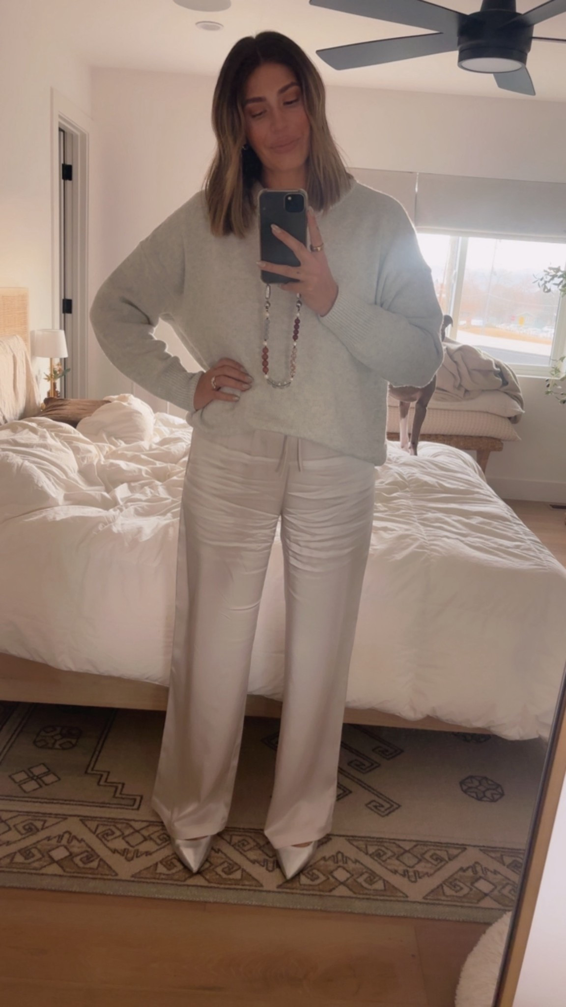 New fave pant!! Dress them up or down, it feels like you’re wearing pj’s!! Obsessed and worth the $$

#LTKmomlife #LTKootd #LTKWorkwear