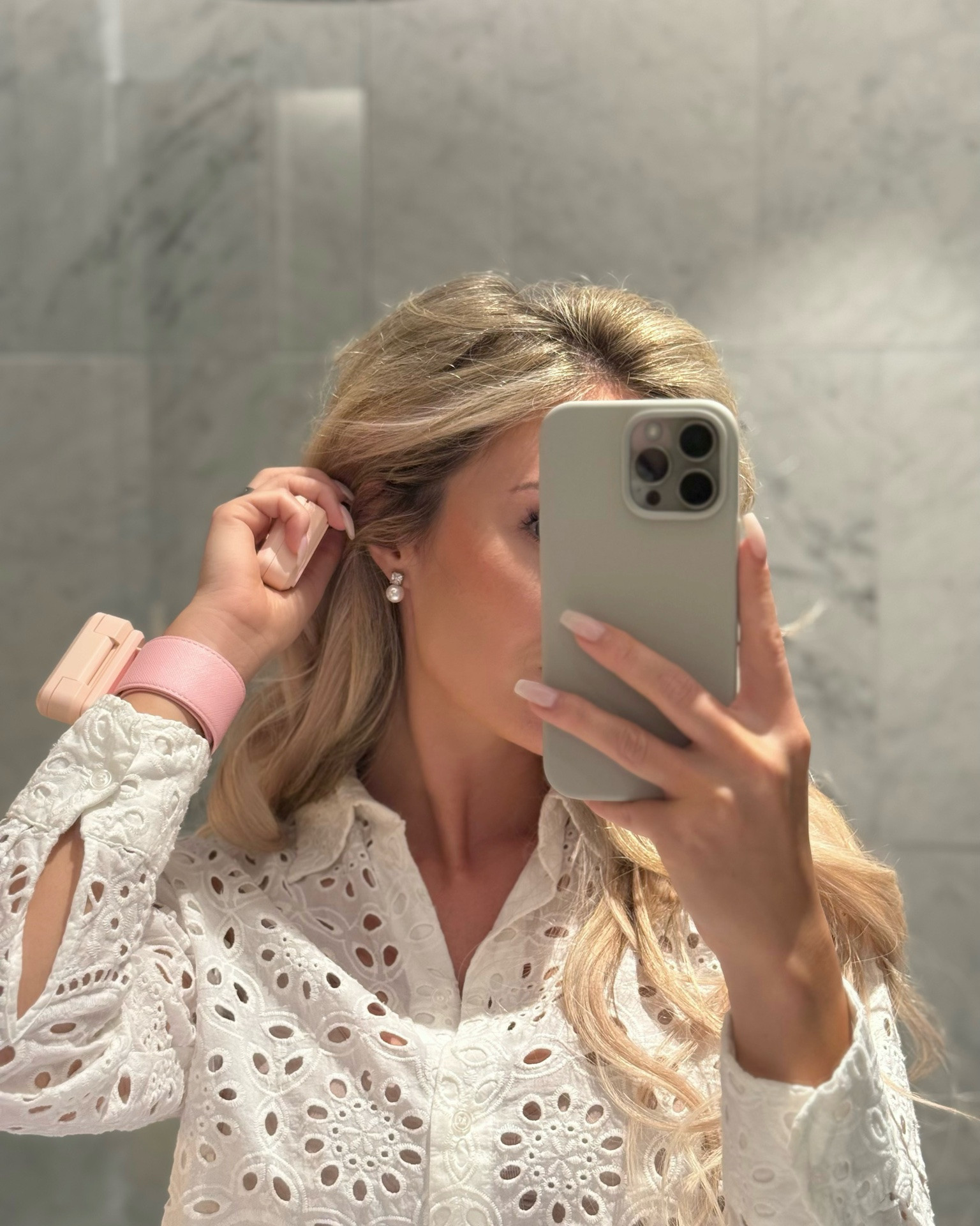 AD New blush from PRADA for a sculpted look. Lovely pigment that lasted all day and very easy to work with and applying. Wearing P75 Tulip 🌷 @pradabeauty @prada @sephora #pradabeauty #pradamakeup #giftedbypradabeauty

#LTKselfcare #LTKmorningroutine #LTKBeauty