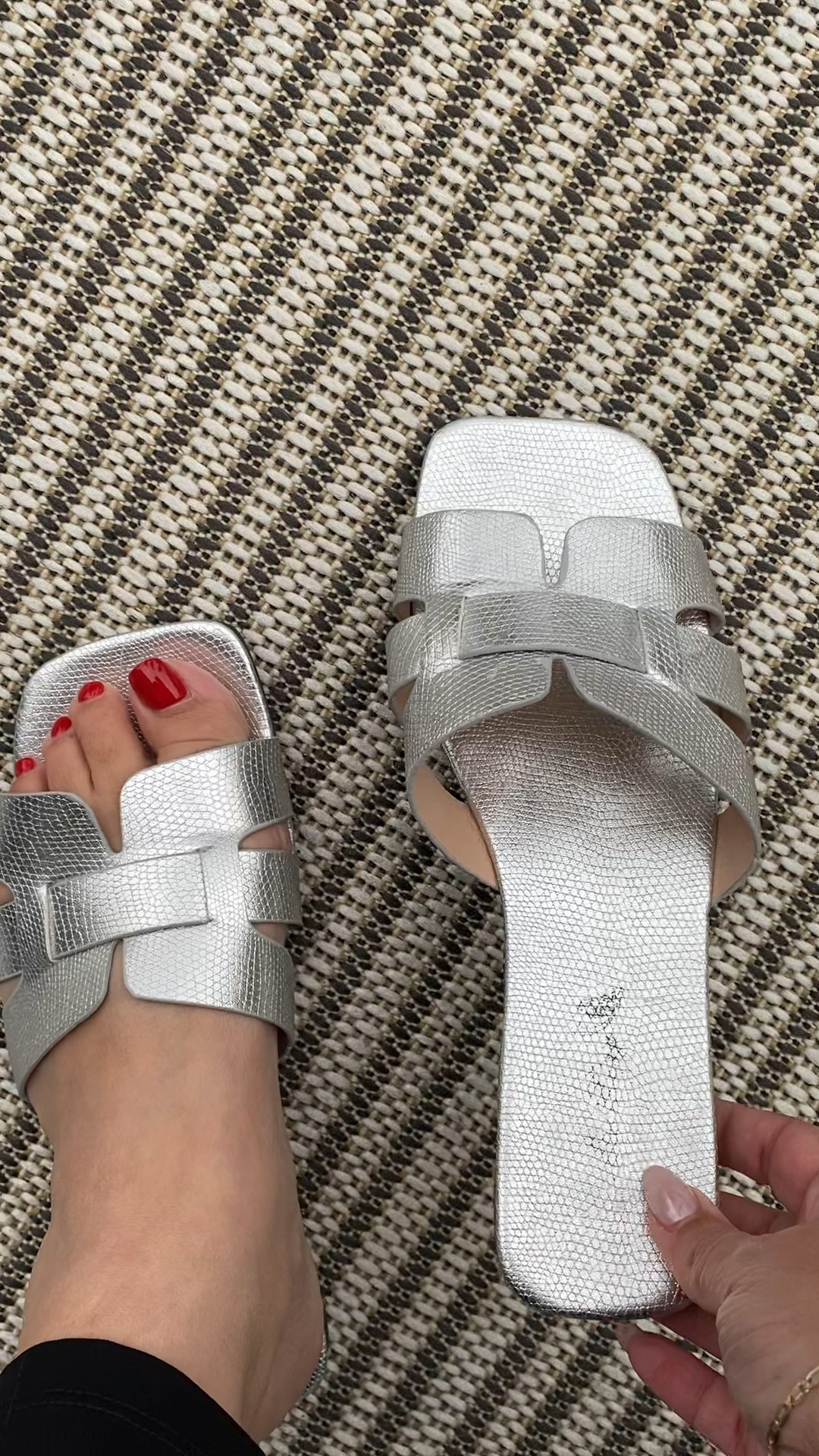 My favourite slide ins. Comfortable and they go with everything 🤍
#summersandals #under15dollars 

#LTKsapatos #LTKsummer #LTKstyletip
