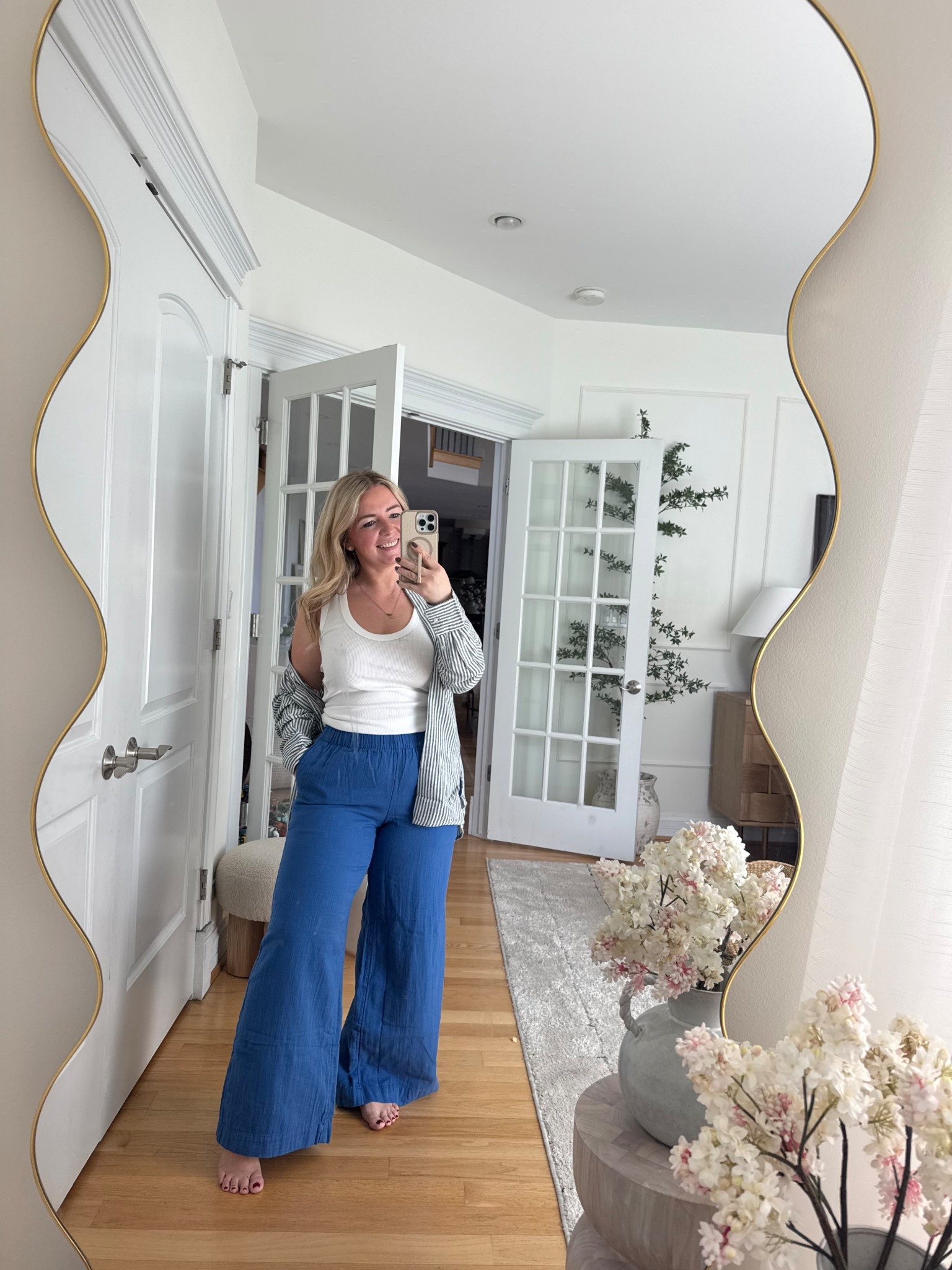 My whole outfit is on sale! So in love with these linen pants and shirt! 

#summeroutfit #summerstyle #summer #vacationoutfit #oldnavystyle #oldnavy #linenpants #springfashion #summerfashion 

#LTKMidsize #LTKHome #LTKSaleAlert