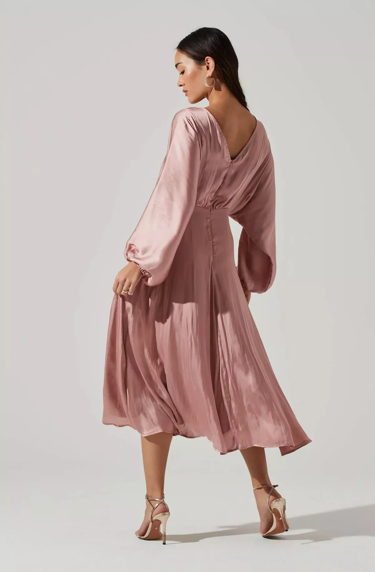 Marin Dolman Sleeve Midi Dress – ASTR The Label