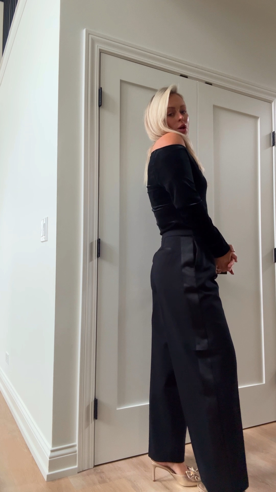 Holiday outfit idea!🎄💥 I’m wearing smalls regulars. 

Holiday style. Party outfit  

#LTKSeasonal #LTKHoliday