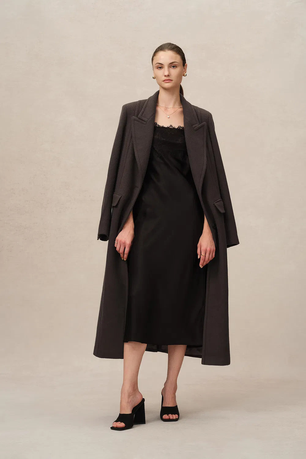 Sylvia Tailored Coat in Cashmere Single-Face Cloth | Fabrique