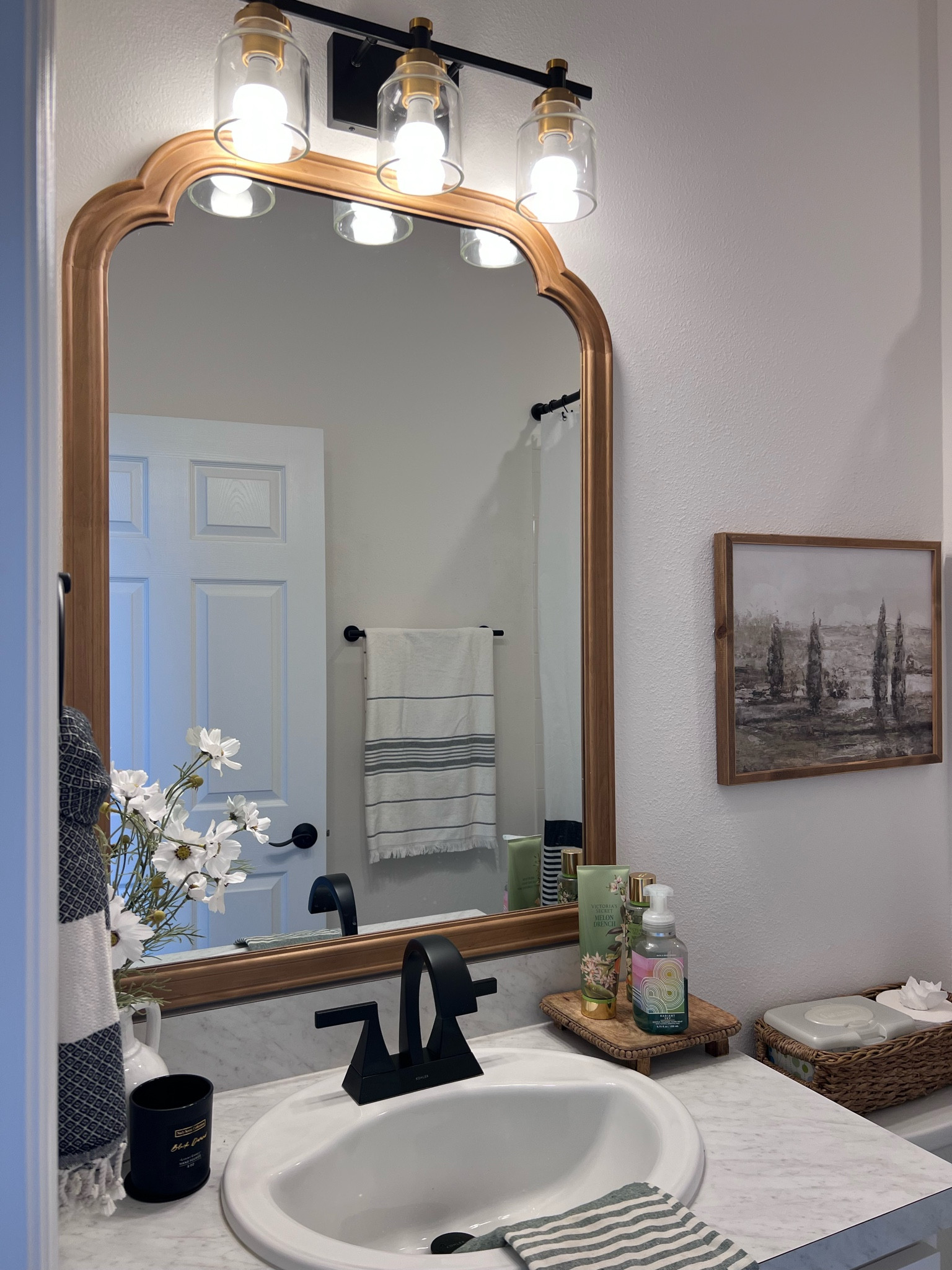 Small bathroom decor | guest bathroom styling | modern organic decor | | decor on a budget | Target deals | Amazon prime day deals 

#LTKxPrimeDay #LTKsalealert #LTKhome