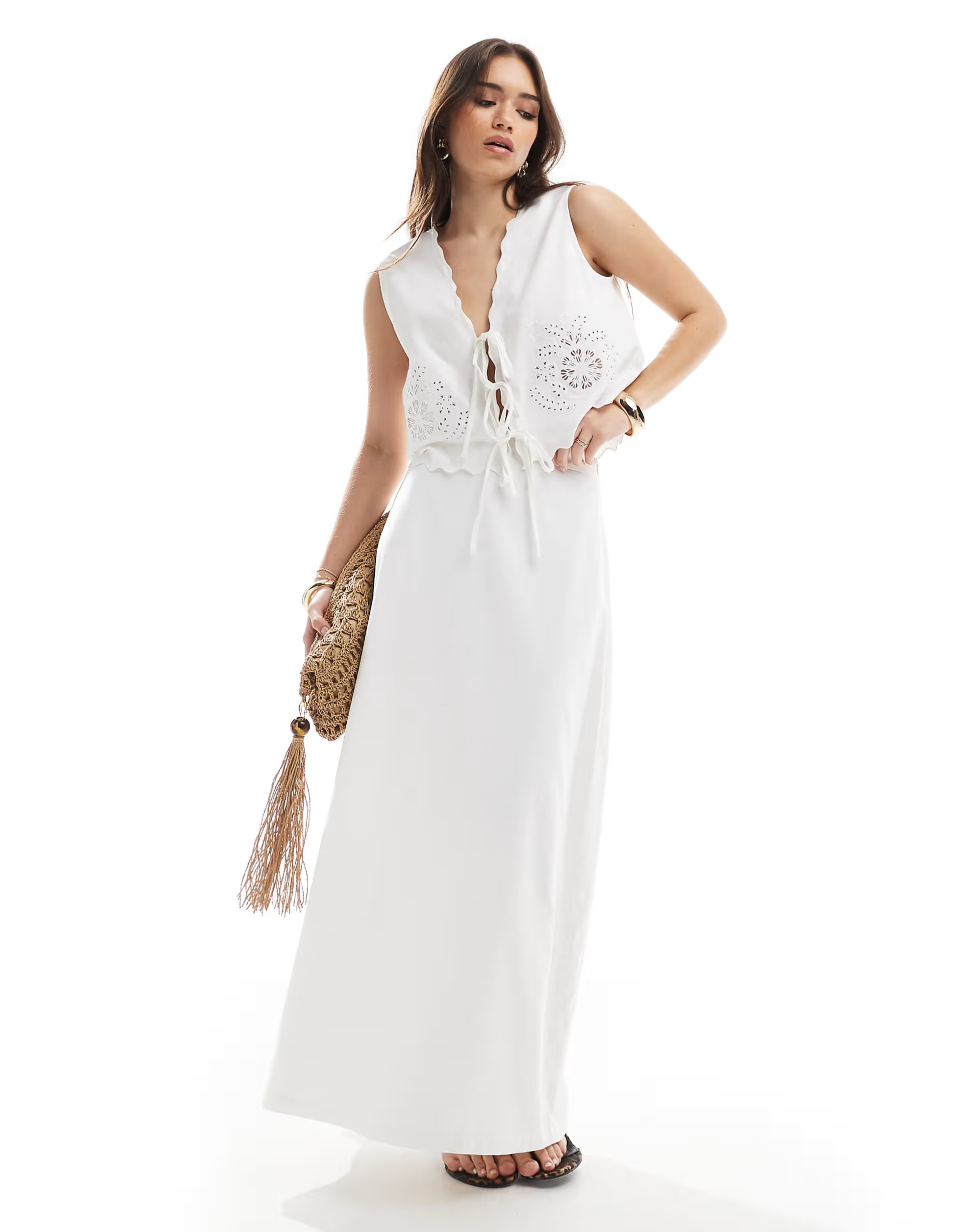 4th & Reckless linen blend maxi skirt co-ord in white | ASOS (Global)