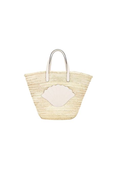 Weekly Favorites- Tote Bag Roundup - May 8, 2024
#WomensToteBags #FashionBags #ToteBagStyle #TrendyTotes #HandbagFashion #EverydayCarry #Winterbags #SpringBags #Transitionalfashion #Fashionista #OOTD  #BagLovers #StreetStyle #ChicAccessories #TravelInStyle #MustHaveBags #FashionEssentials #MinimalistFashion #DesignerTotes #CasualChic #FashionForward

#LTKSeasonal #LTKStyleTip #LTKItBag