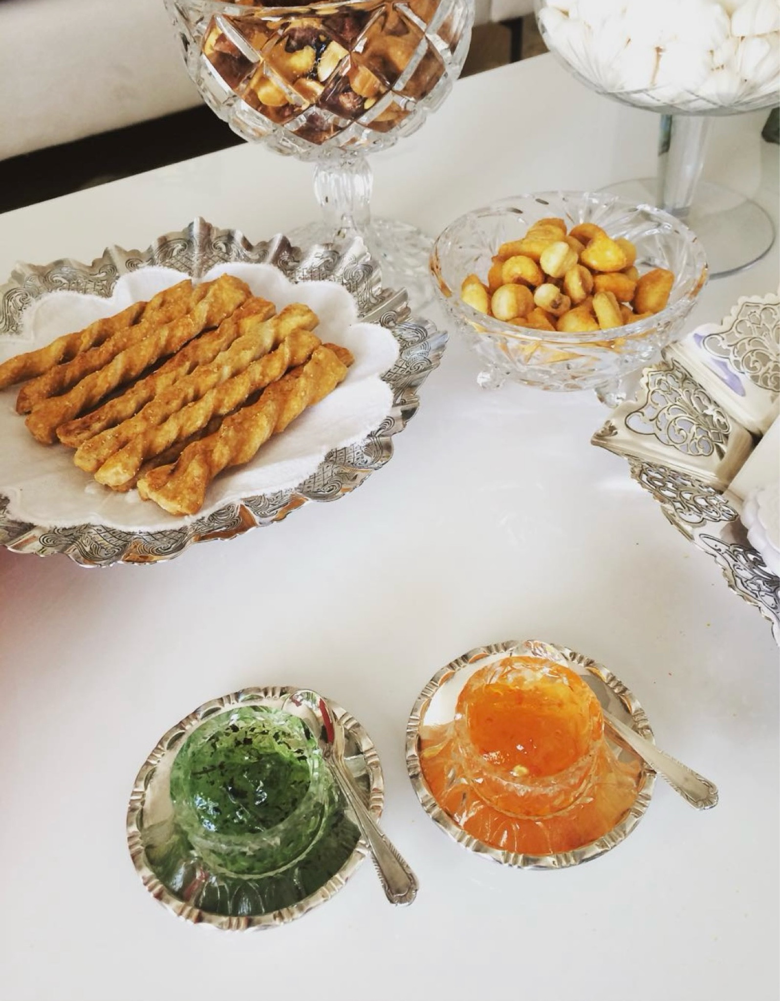 As geléias estão sempre na minha dieta! E especialmente as de pimenta e hortelã estão também nos petiscos das minhas recepções! 🌶️🌶️🌶️

#LTKfamily #LTKhome #LTKbrasil