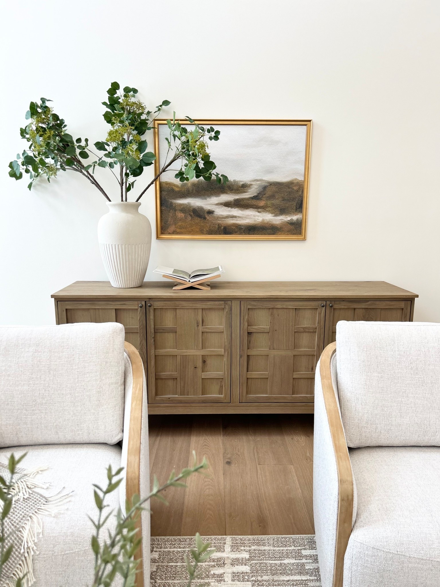 Media Console 