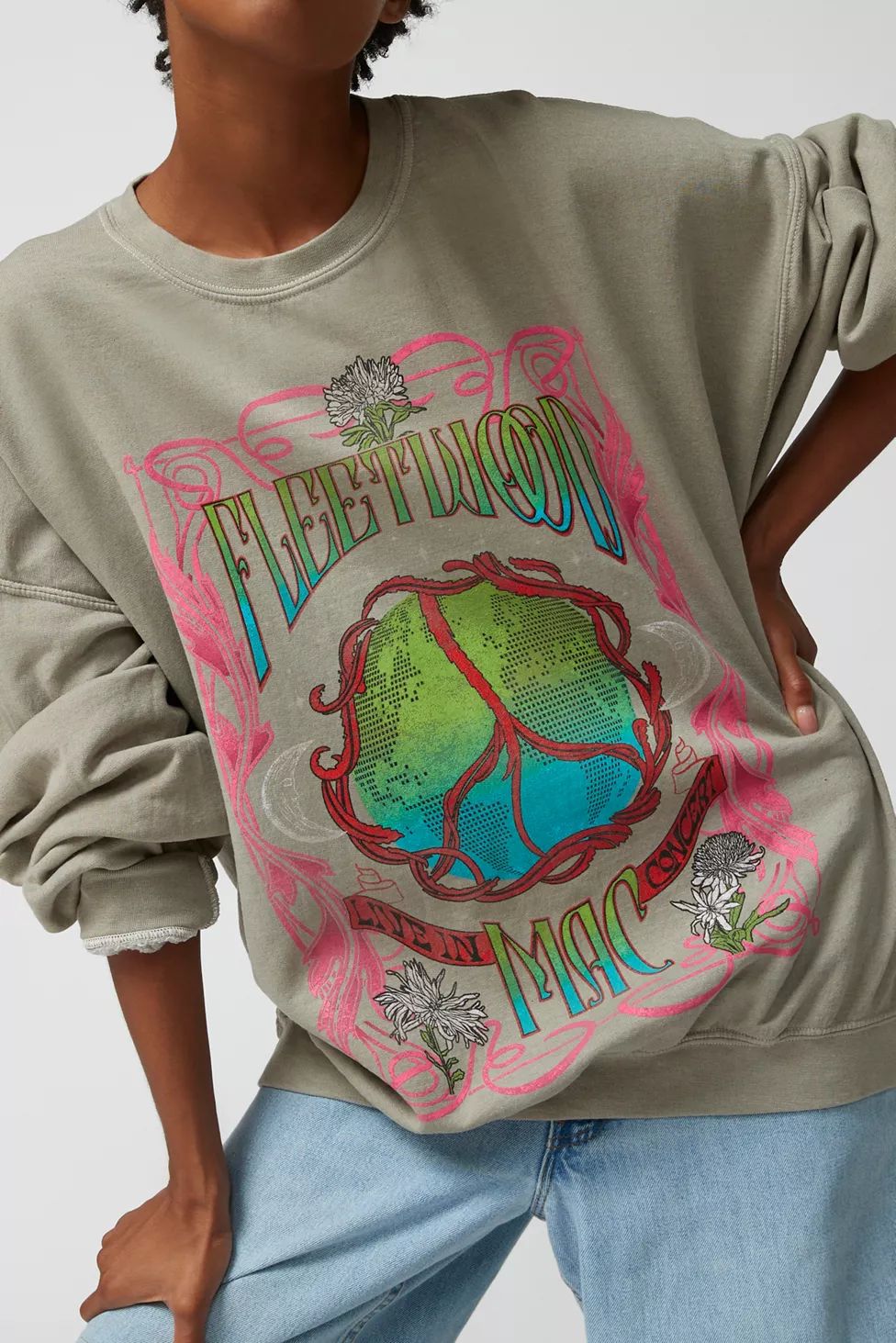 Fleetwood Mac Pullover Sweatshirt | Urban Outfitters (US and RoW)