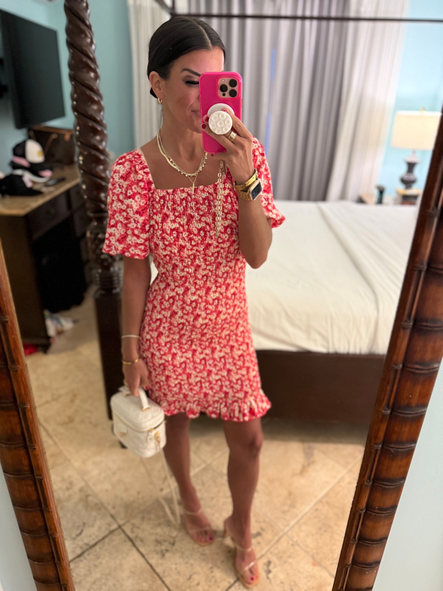 Size small in dress

#LTKSeasonal #LTKFindsUnder100