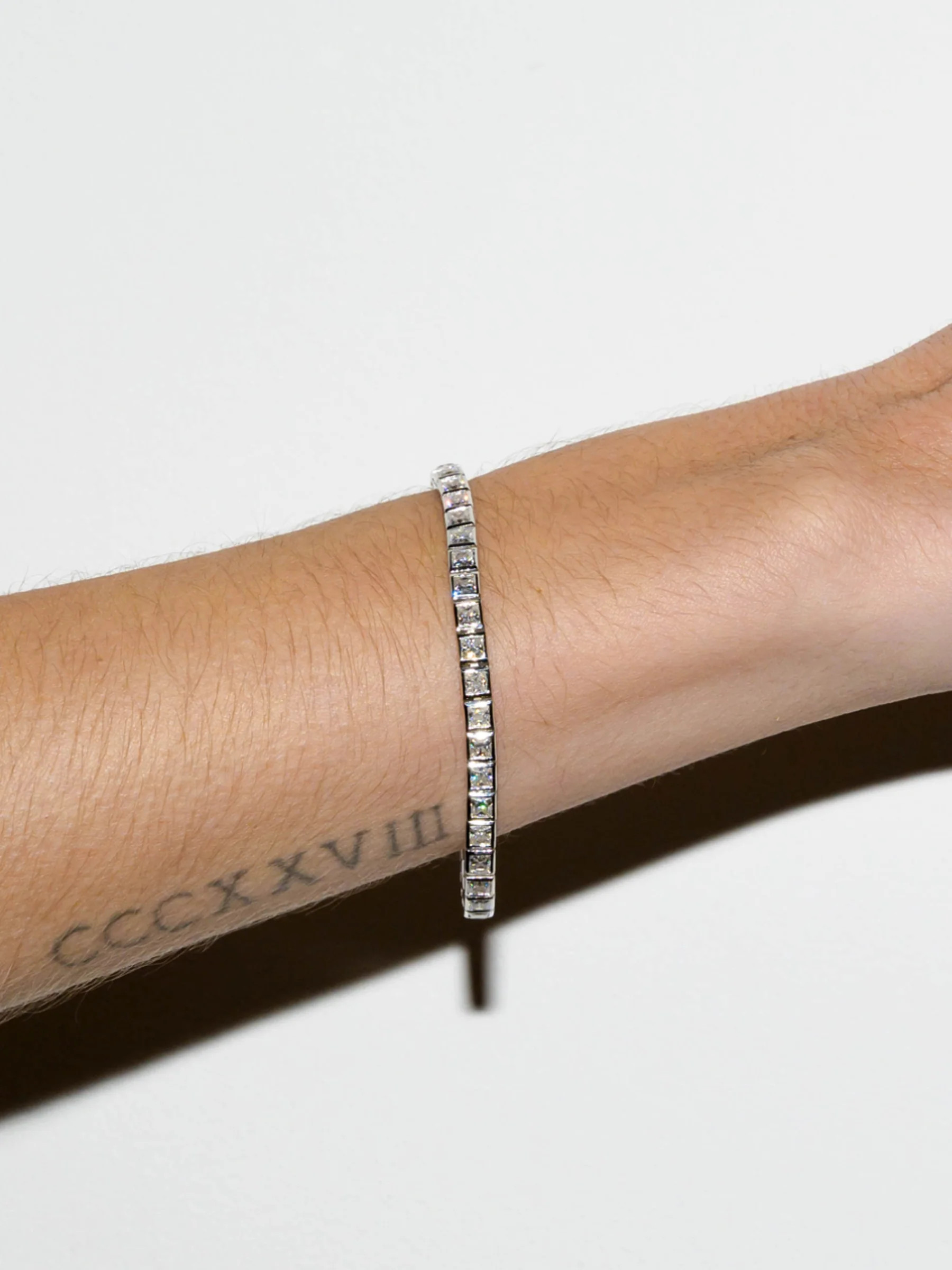 AXELLE BEZEL RIVIÈRE BRACELET IN MOISSANITE | Dorsey
