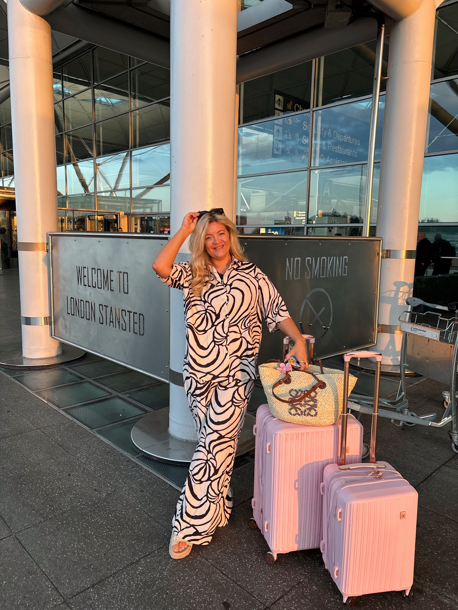 Airport outfit - midsize girly! Wearing a size 12 x

#LTKmidsize #LTKuk #LTKtravel