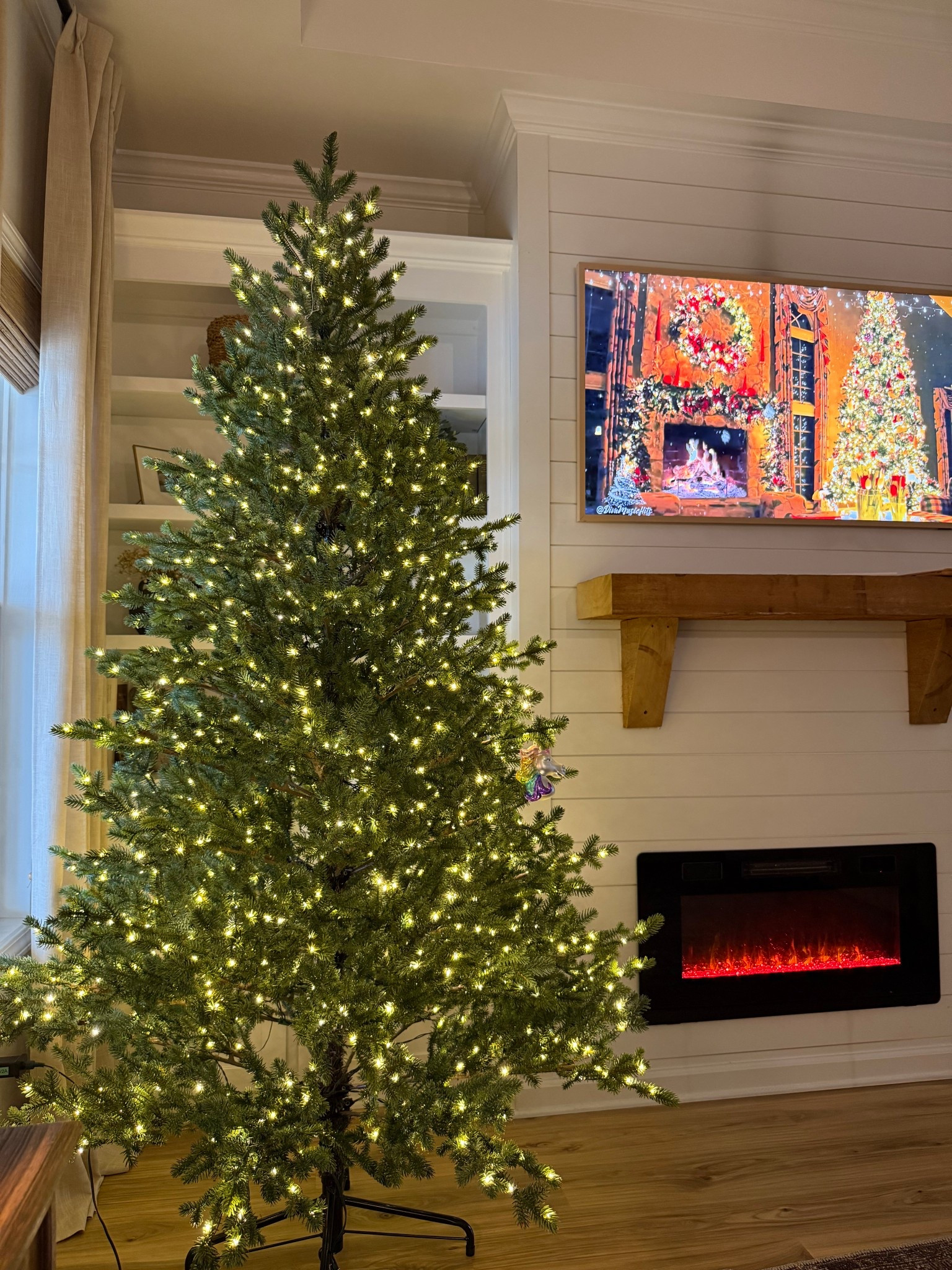 The prettiest tree EVER!!! The twinkling lights are stunning and soft  🥹 this is the 7.5 foot tree!!

#LTKHoliday #LTKSeasonal