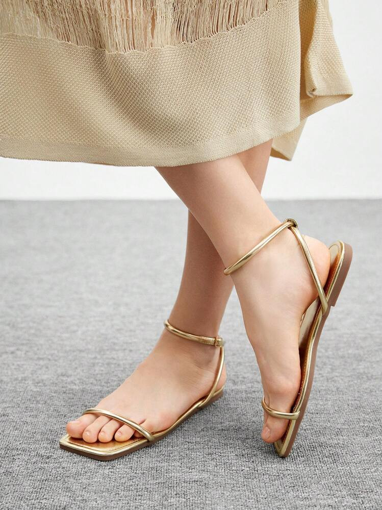 CUCCOO BIZCHIC Sandálias Planas Minimalistas Com Tira E Biqueira Quadrada Para Mulheres, Calçado Simples E De Moda Para Uso Diário, Outdoor E Férias De Verão | SHEIN