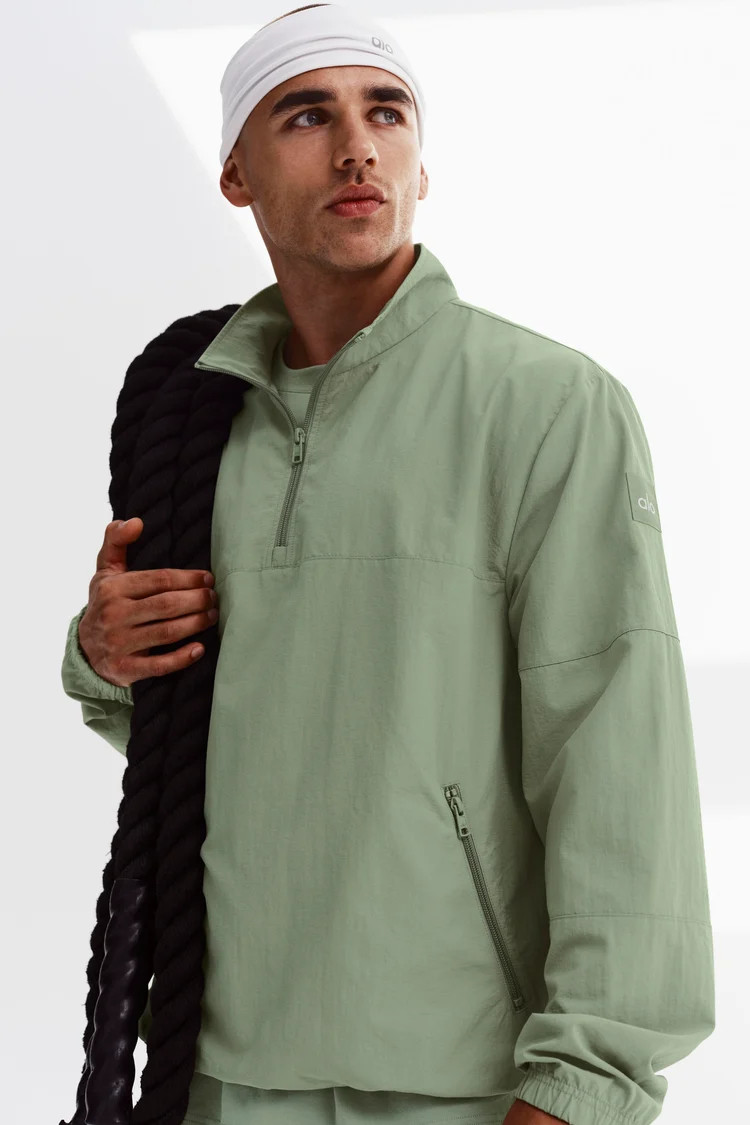 Light Weight Takeaway Track Pullover | Alo Yoga