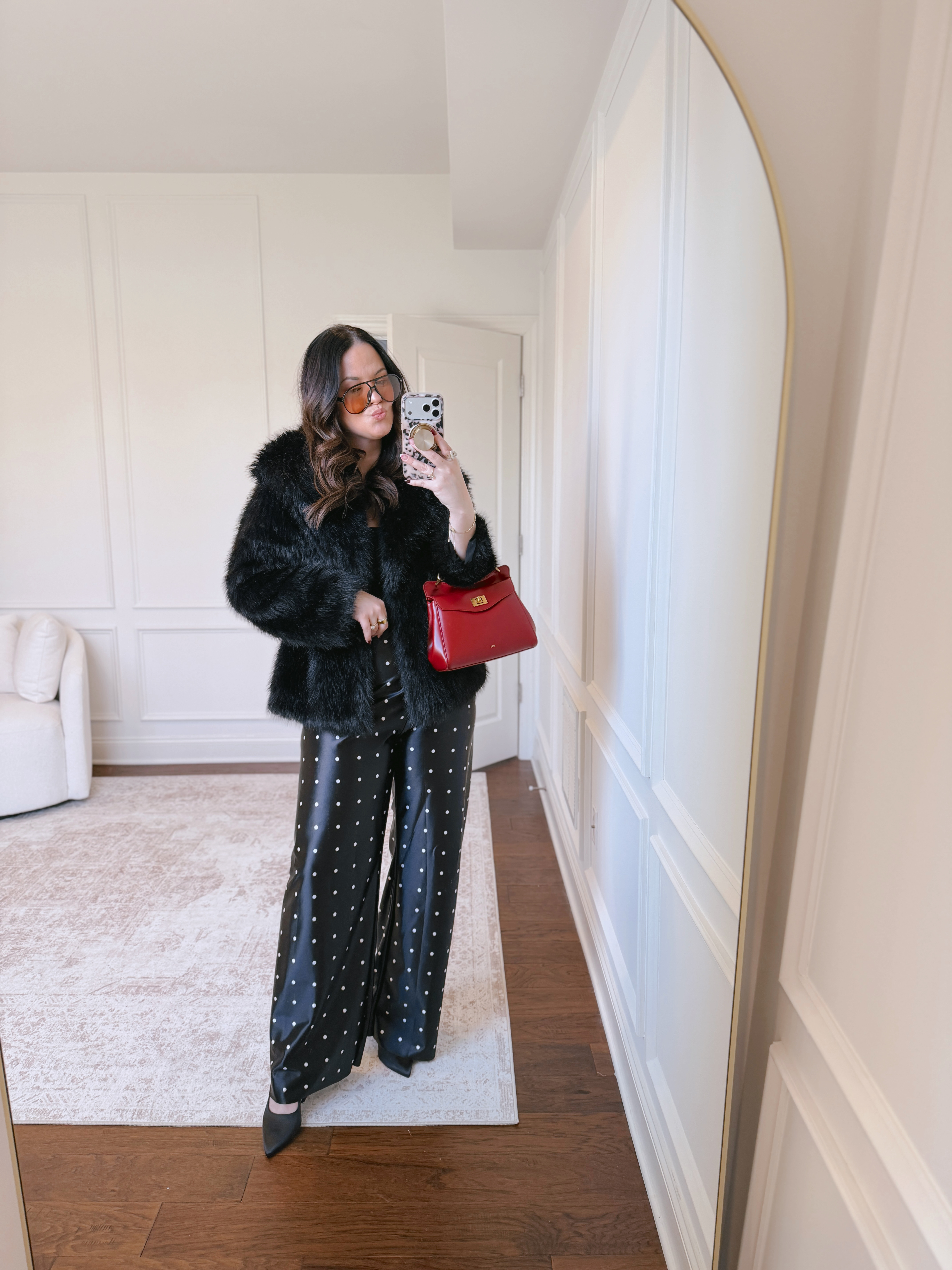 The perfect cozy yet festive holiday look.. wearing a large in everything! 

 #LTKootd #LTKMidsize #LTKFindsUnder50