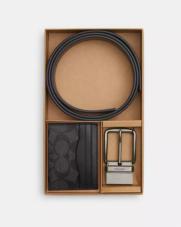 Boxed Card Case And Belt Gift Set In Colorblock Signature Canvas | Coach Outlet US