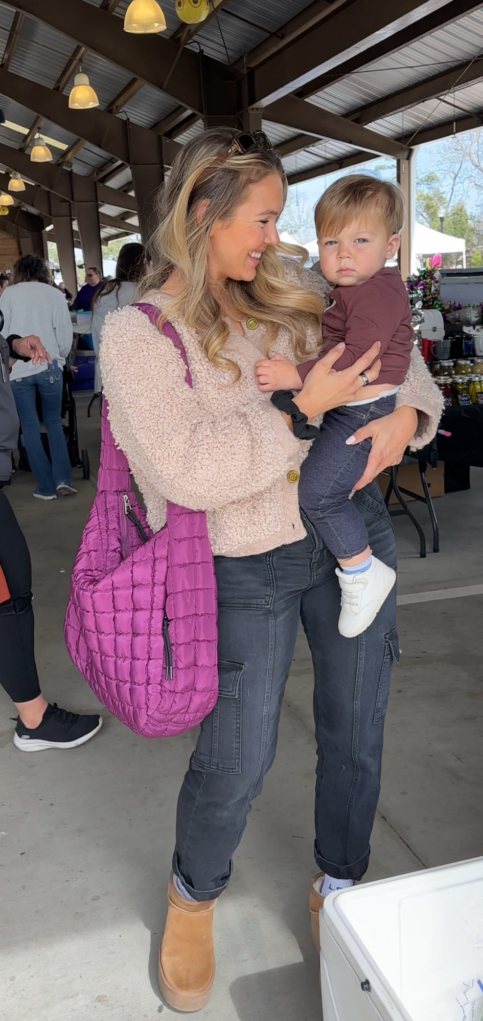 Farmers Market fit 

#LTKShoeCrush #LTKTravel #LTKFindsUnder50