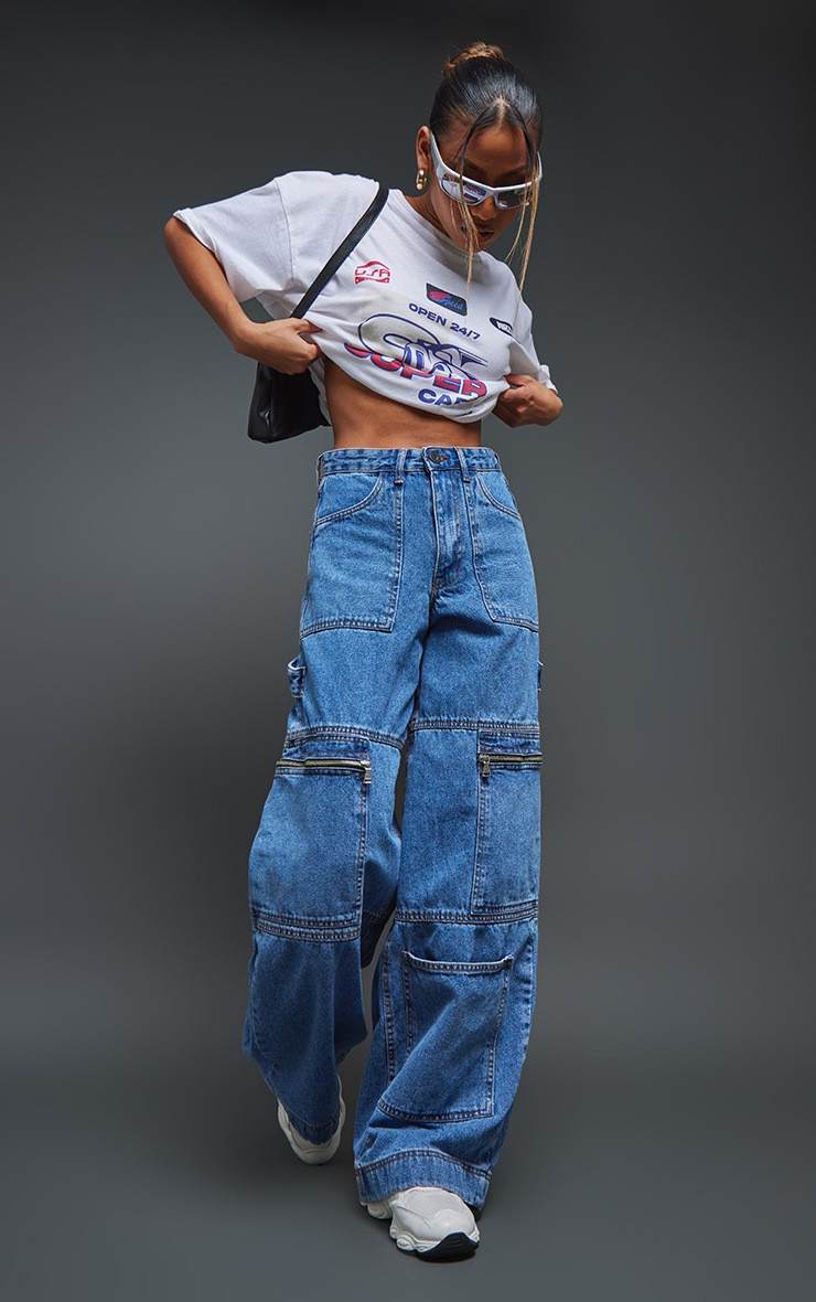 Mid Blue Wash Extreme Oversized Zip Detail Cargo Pocket Jeans | PrettyLittleThing US