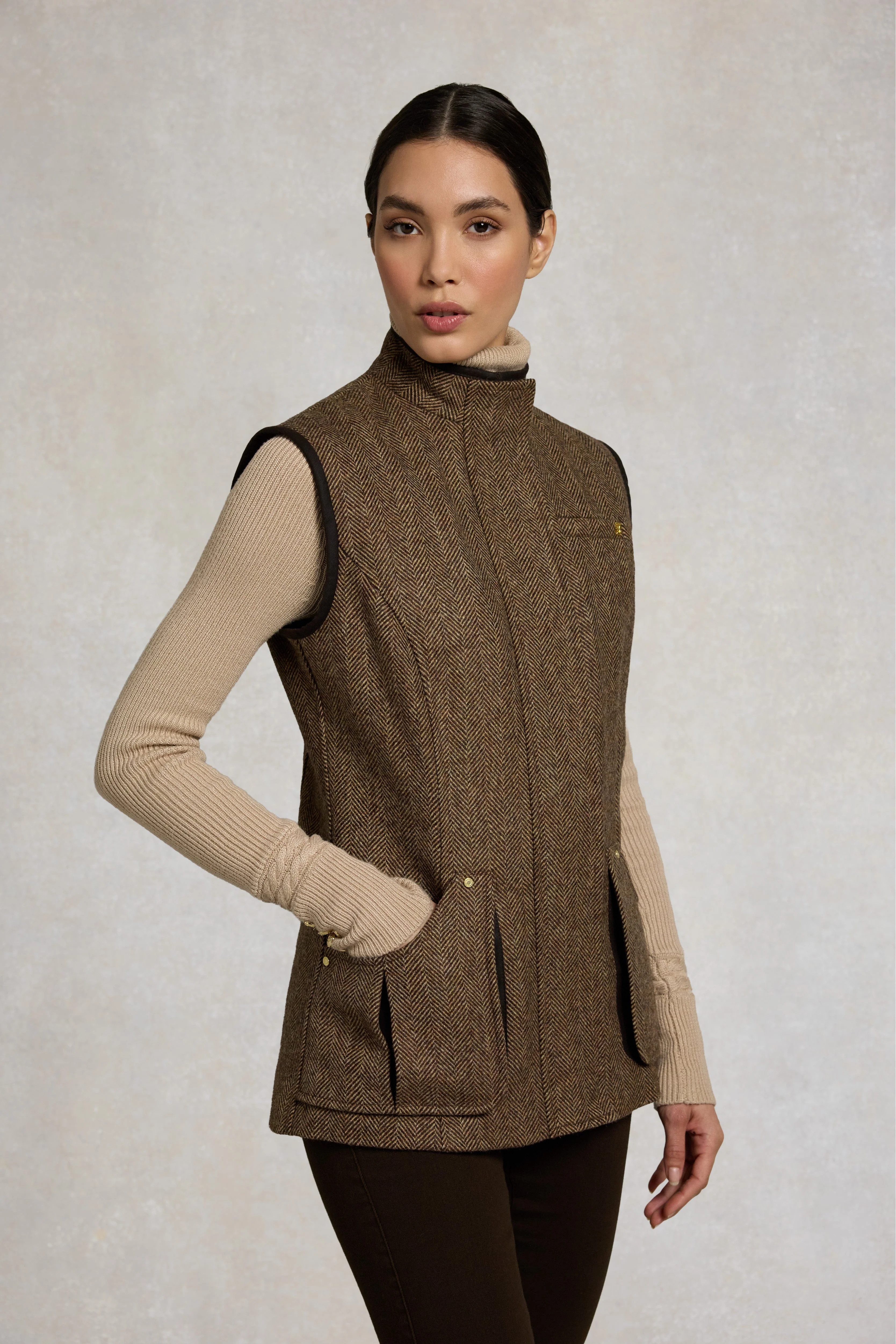 Country Classic Tweed Gilet (Large Scale Brown Herringbone) | Holland Cooper