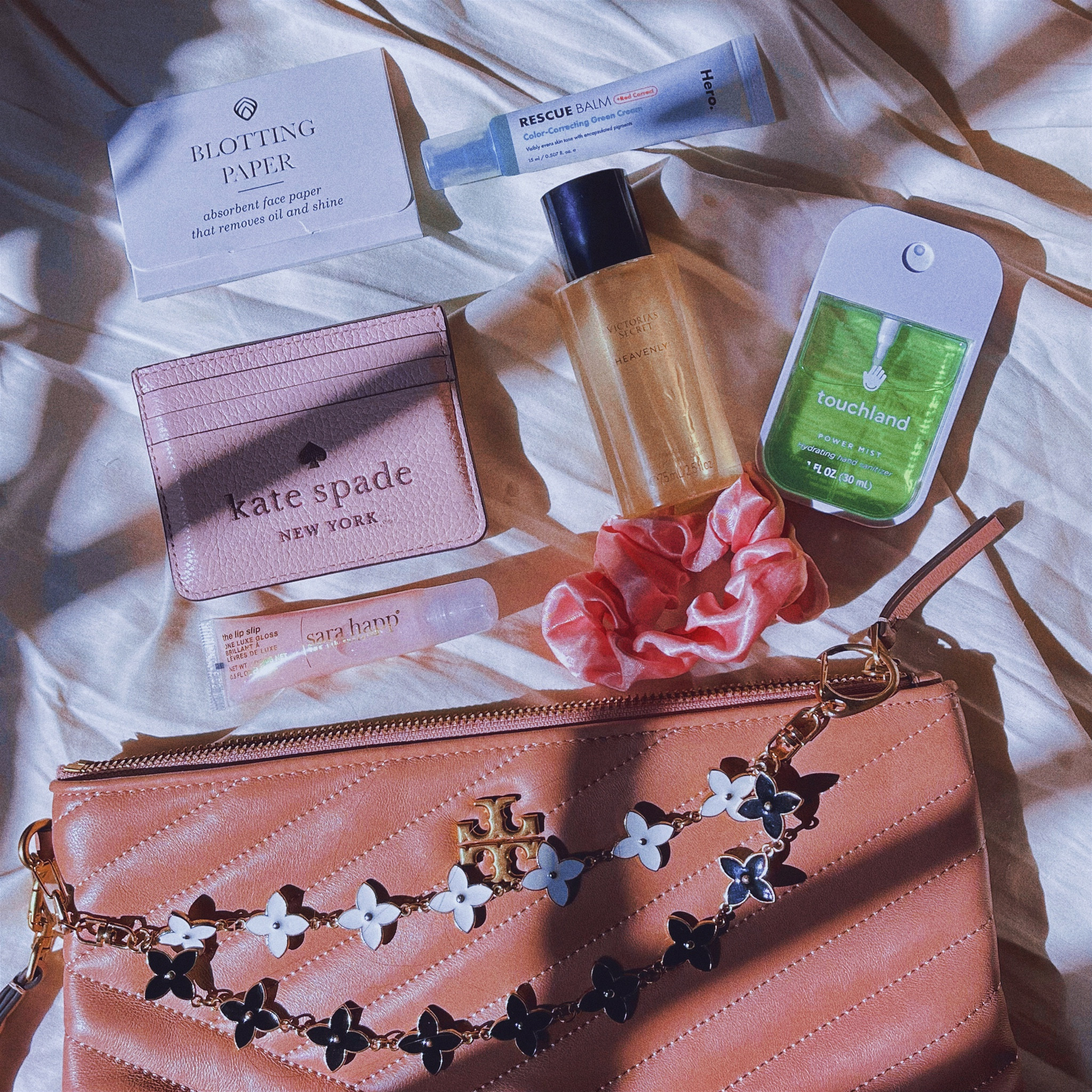 What’s in my bag?

LTKGiftGuide / LTKsalealert / LTKstyletip / LTKunder100 / LTKbeauty / LTKtravel / LTKworkwear / Tory Burch / Tory Burch pouch / Tory Burch handbag / touchland hand sanitizer / Victoria’s Secret / Victoria’s Secret body spray / Kate spade / Kate spade New York / Kate spade card holder / pink scrunchie / satin scrunchie / hero cosmetics / hero cosmetics rescue balm / color corrector / blotting paper / beauty / makeup / skincare / sale / what’s in my bag / inside my bag / Sara happ / Sara happ lip slip / Sara happ lip gloss / perfume / fragrance / travel size beauty / sale / sale alert 

#LTKSeasonal #LTKitbag #LTKFind