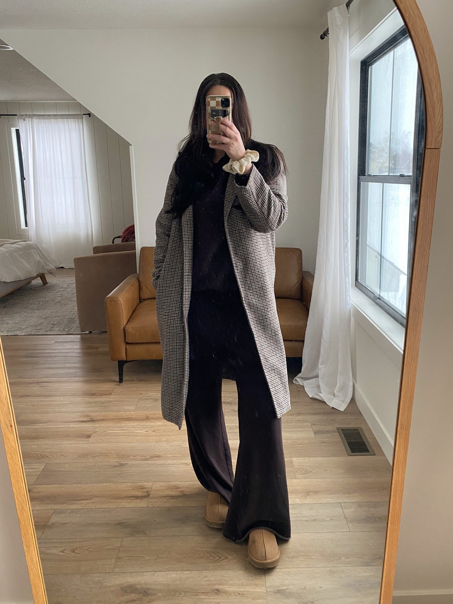 Mom style. School drop outfit but make it chic!



#LTKmomlife #LTKFindsUnder50 #LTKSaleAlert